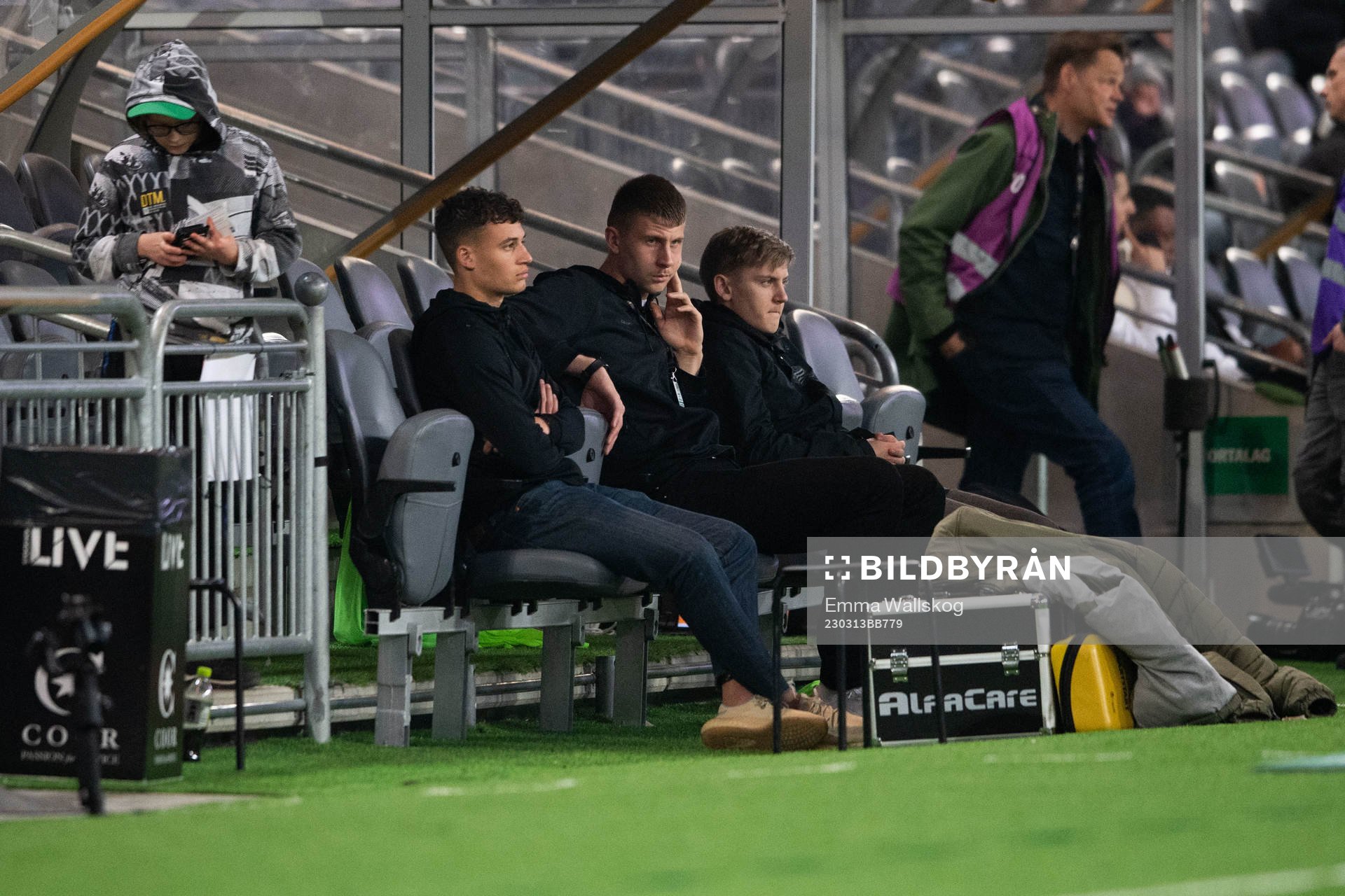 Hammarbys målvakt Sebastian Selin och Dennis Collander på