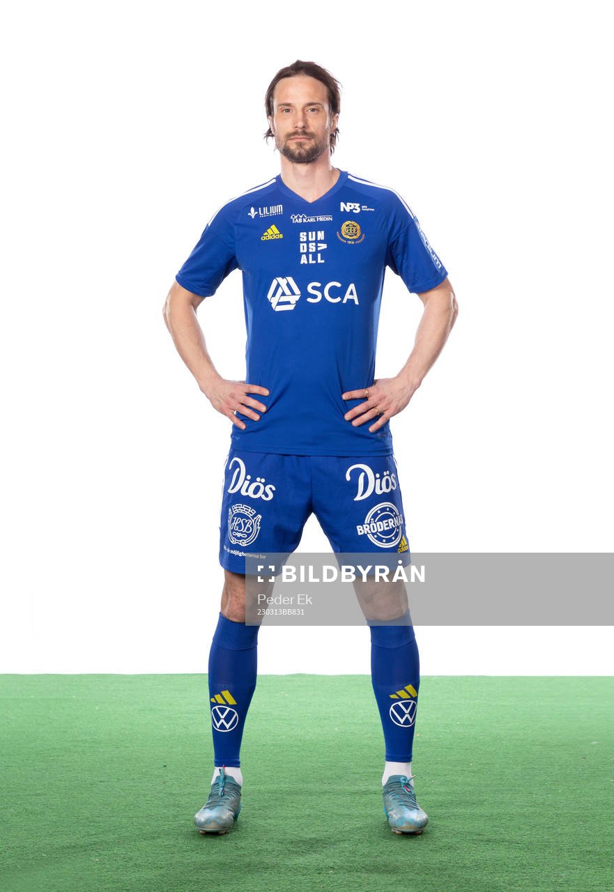 Sundsvalls Linus Hallenius poserar för ett porträtt den 13 mars 2023 i Sundsvall.