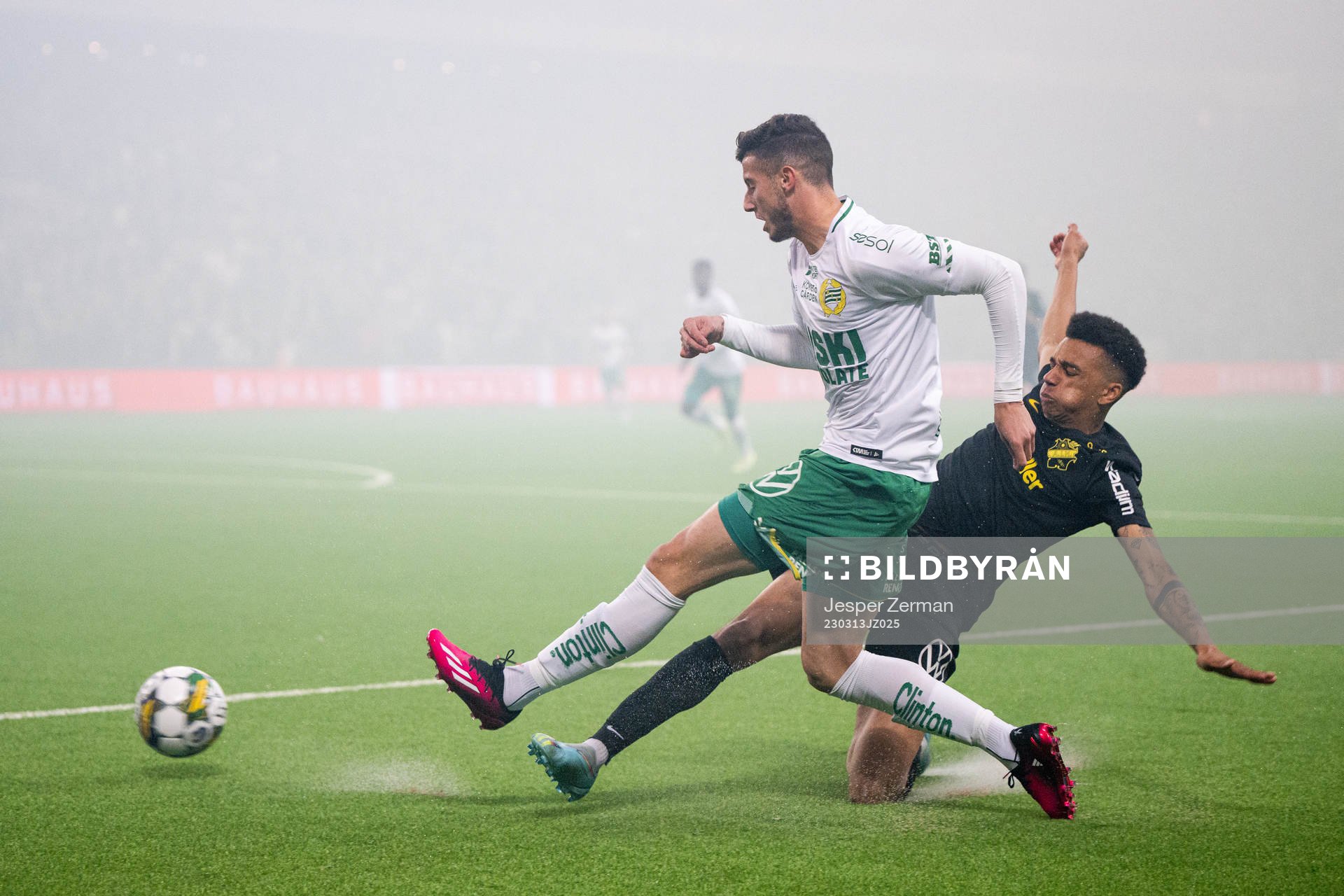Hammarbys Viktor Djukanovic och AIKs Rui Modesto