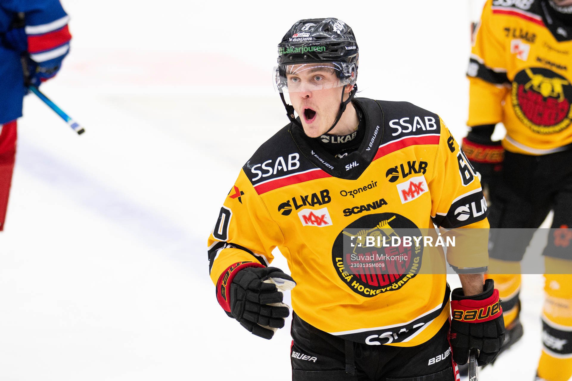 Luleås Julius Honka jublar