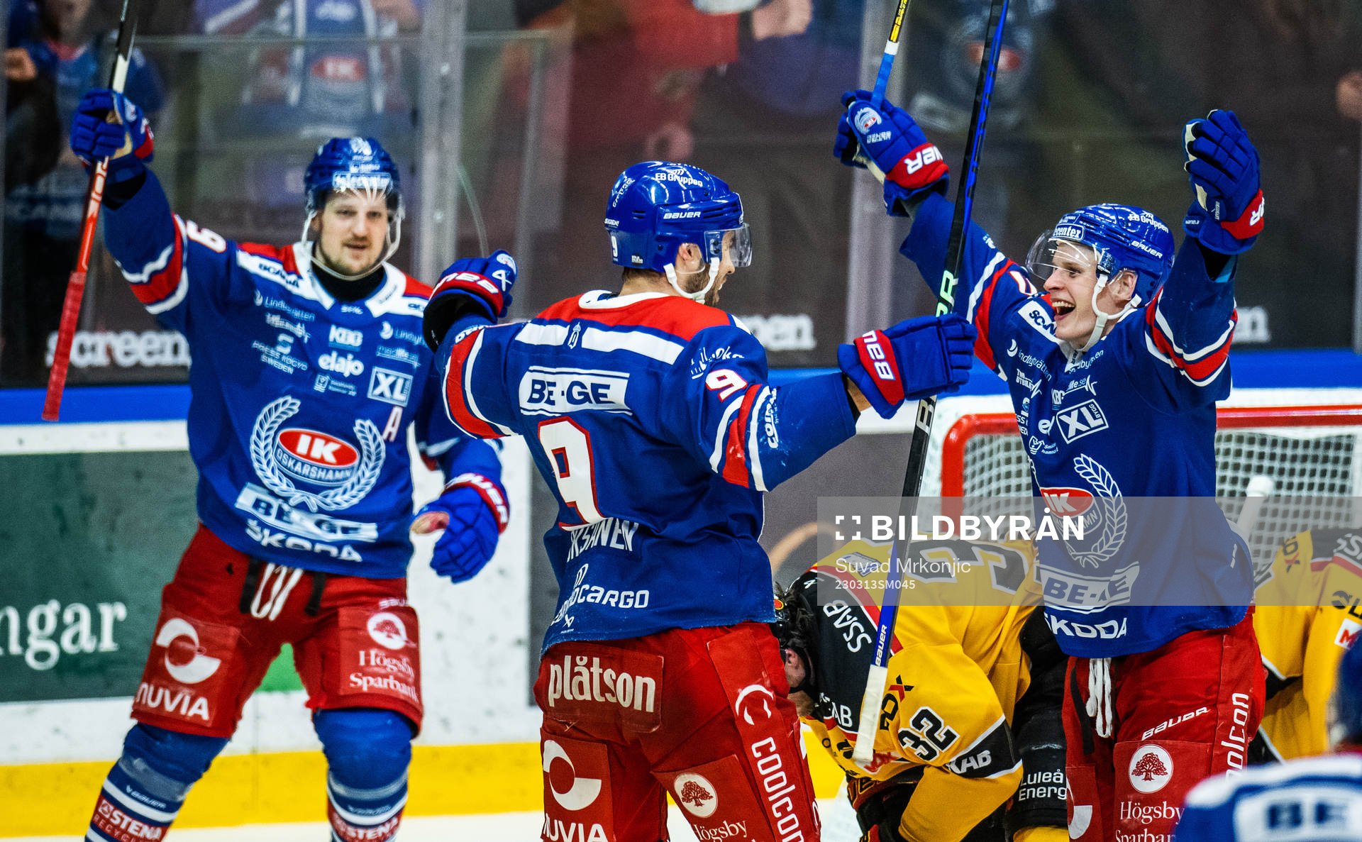 Oskarshamns Ahti Oksanen jublar