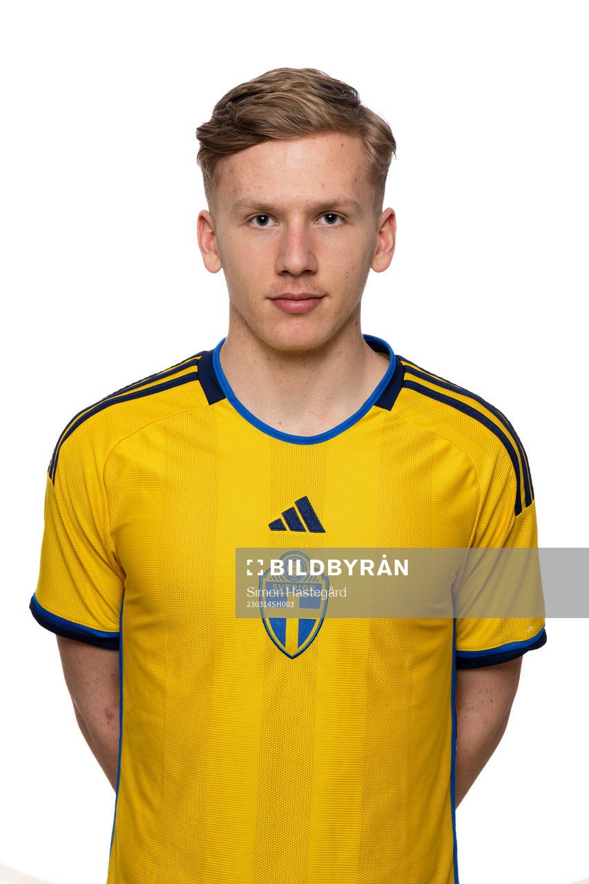 Olle Snorrason i P16-landslaget