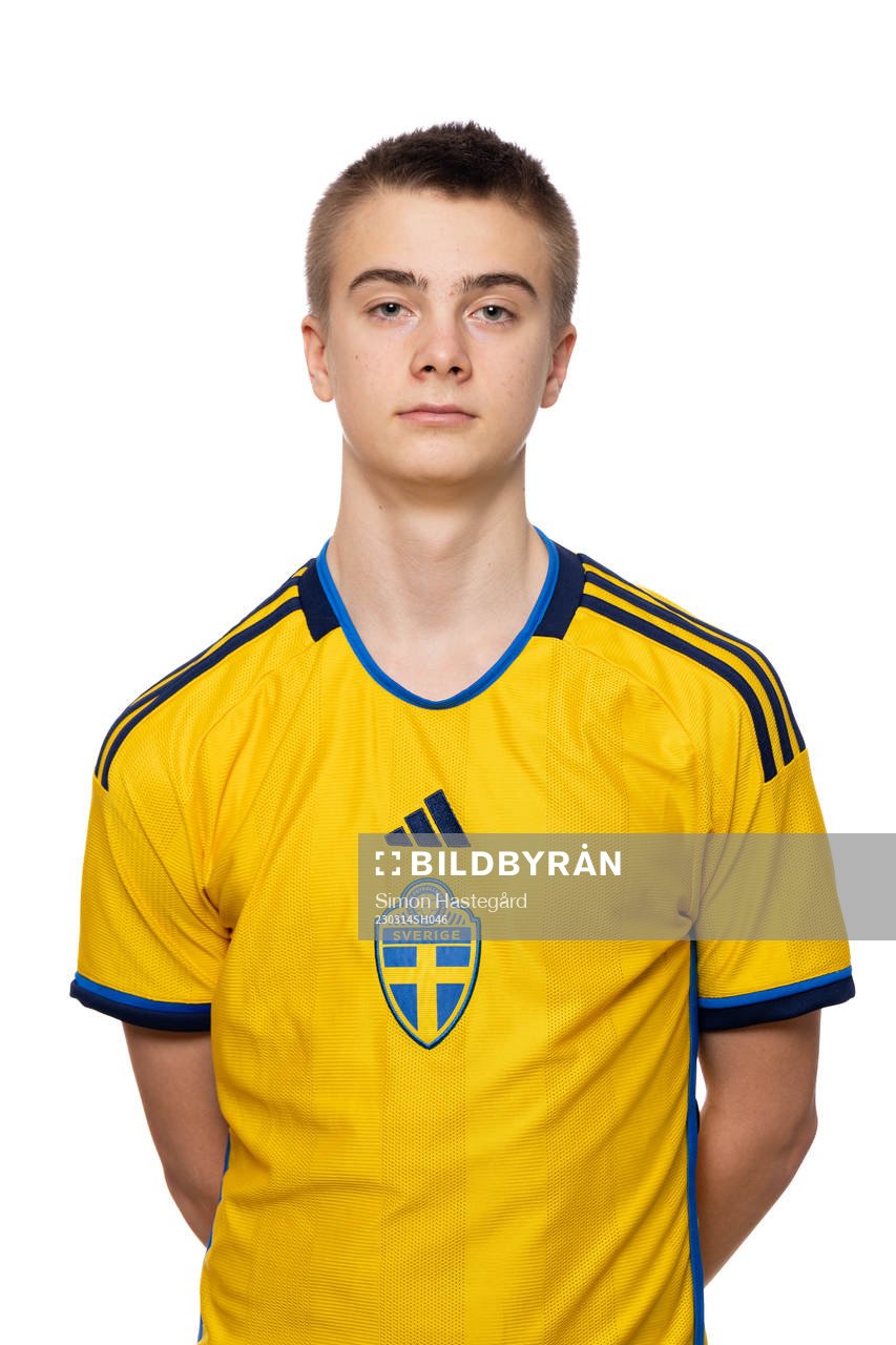 Tintin lindgren i  P16-landslaget
