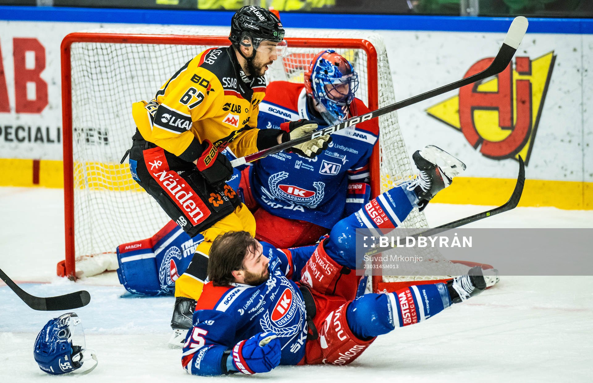 Luleås Konstantin Komarek och Oskarshamns David Quenneville