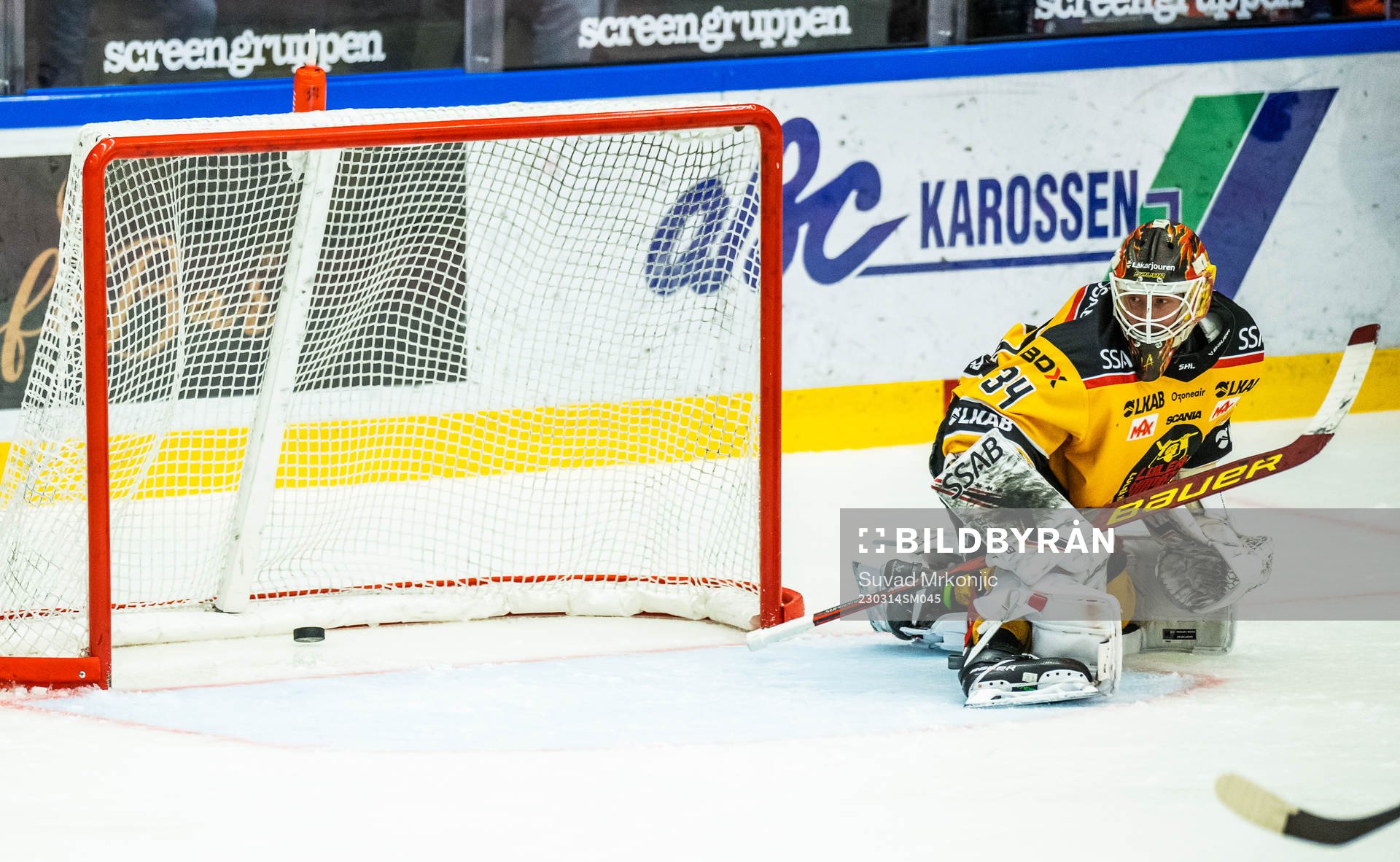 Oskarshamns Ahti Oksanen (ej i bild) gör 2-2 bakom Luleås