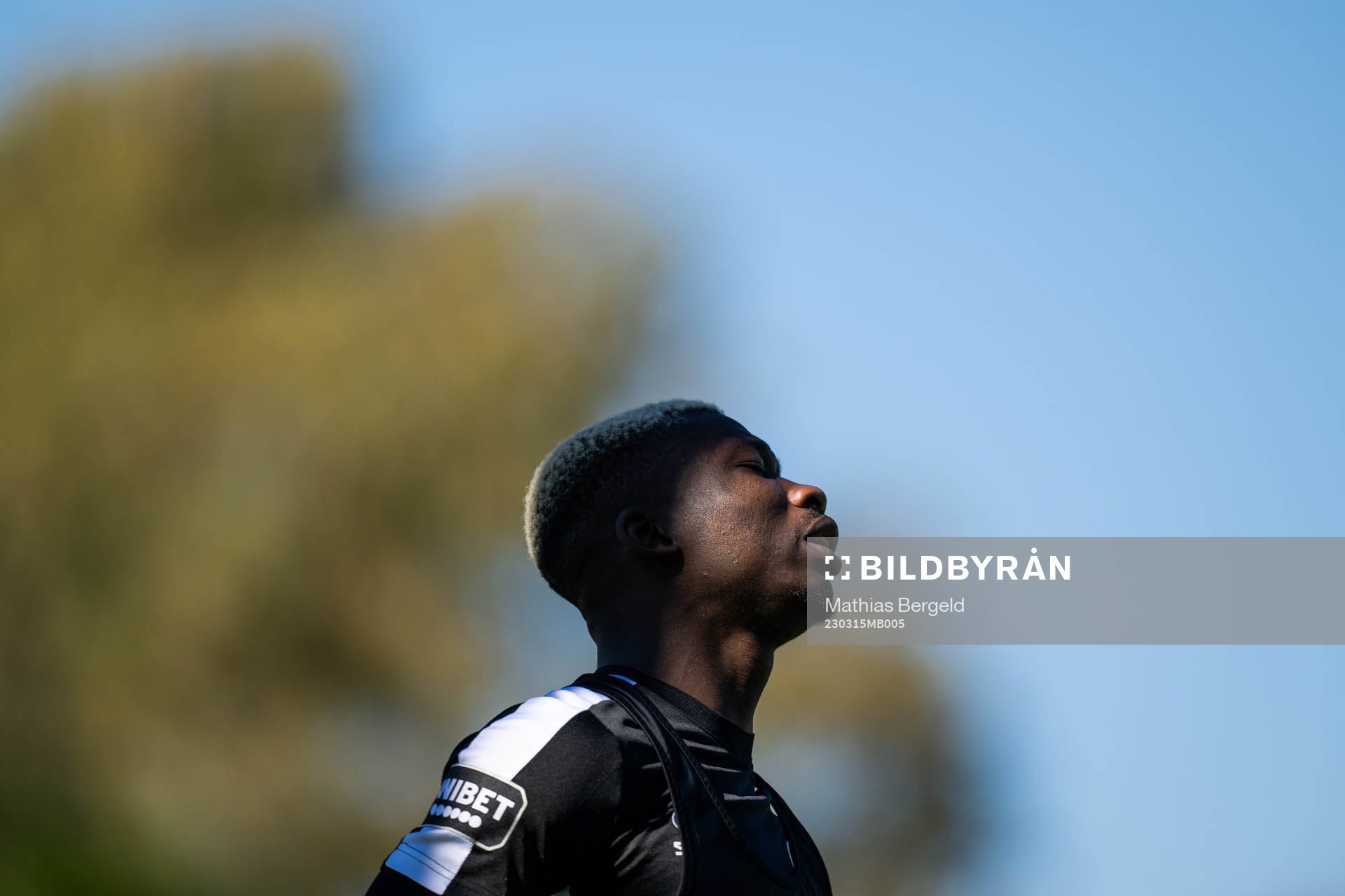 Ousmane Diawara under en fotbollsträning med Landskrona den 15 mars 2023 i Marbella. 