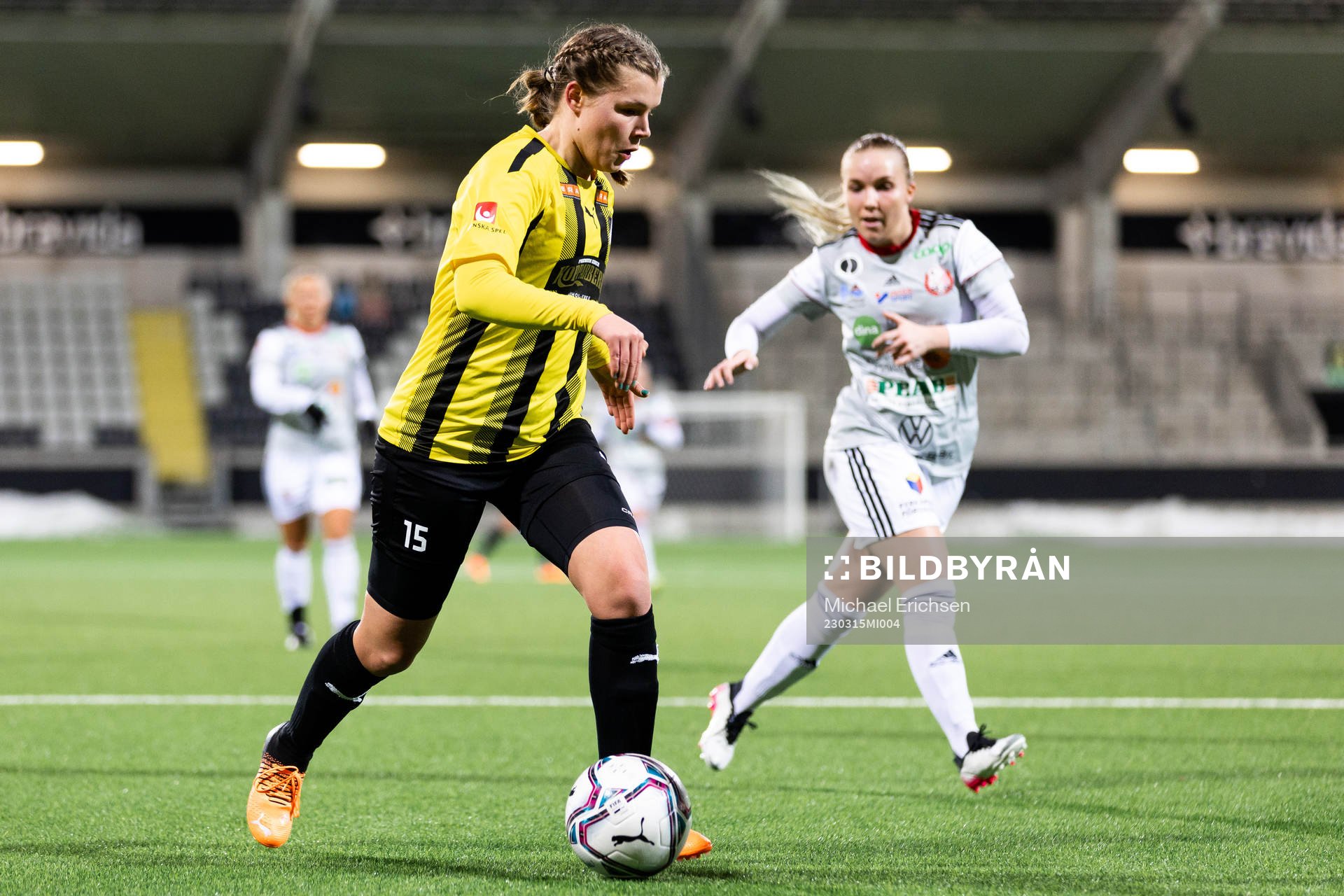 Häckens Alexandra Hellekant