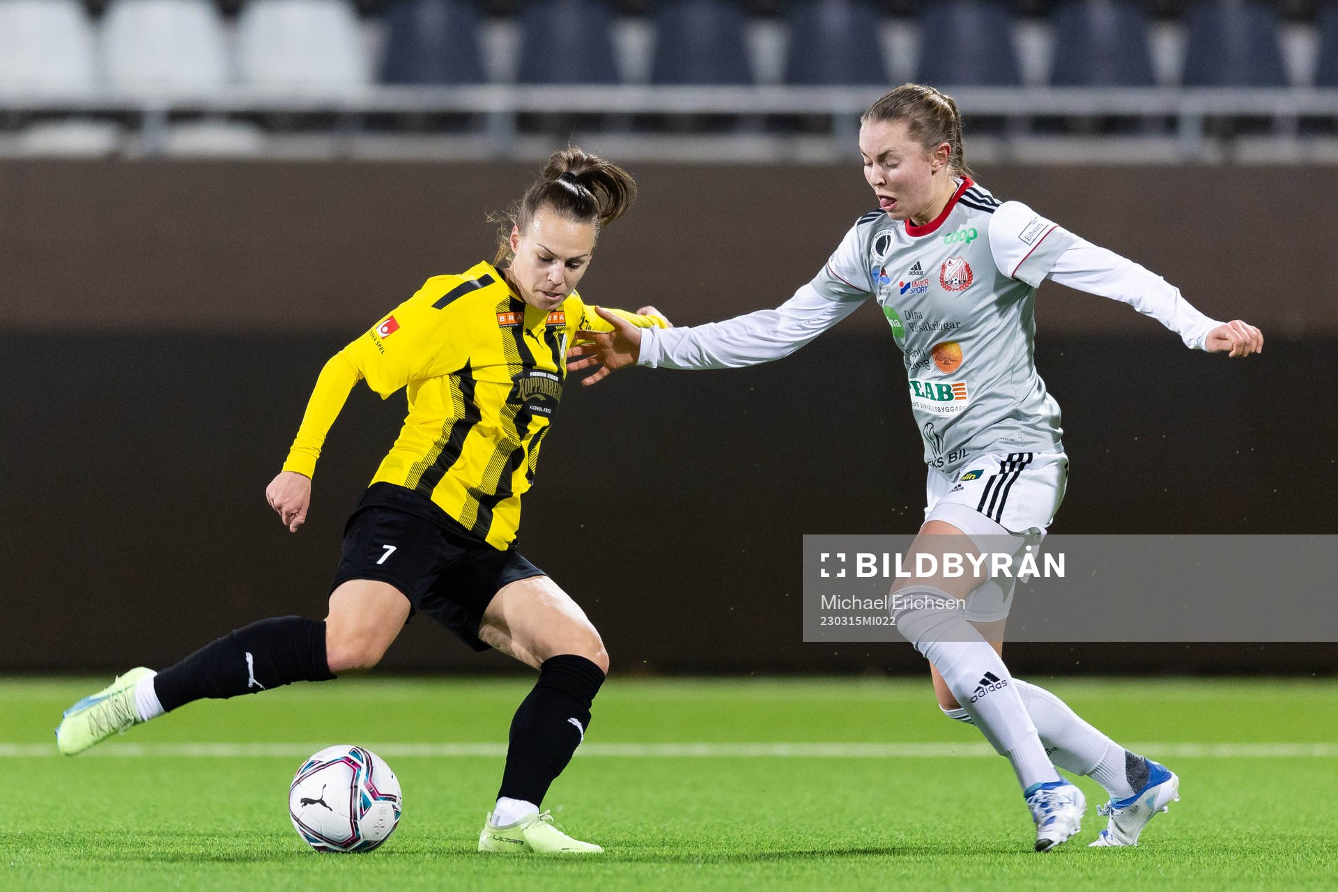 Häckens Dora Zeller och Lidköpings Emma Gabrielsson