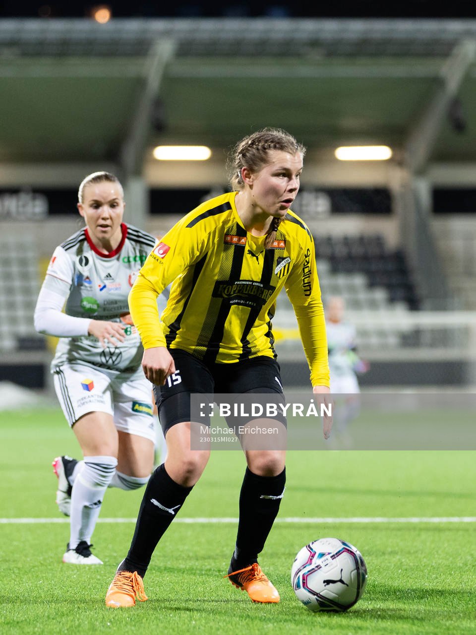 Häckens Alexandra Hellekant