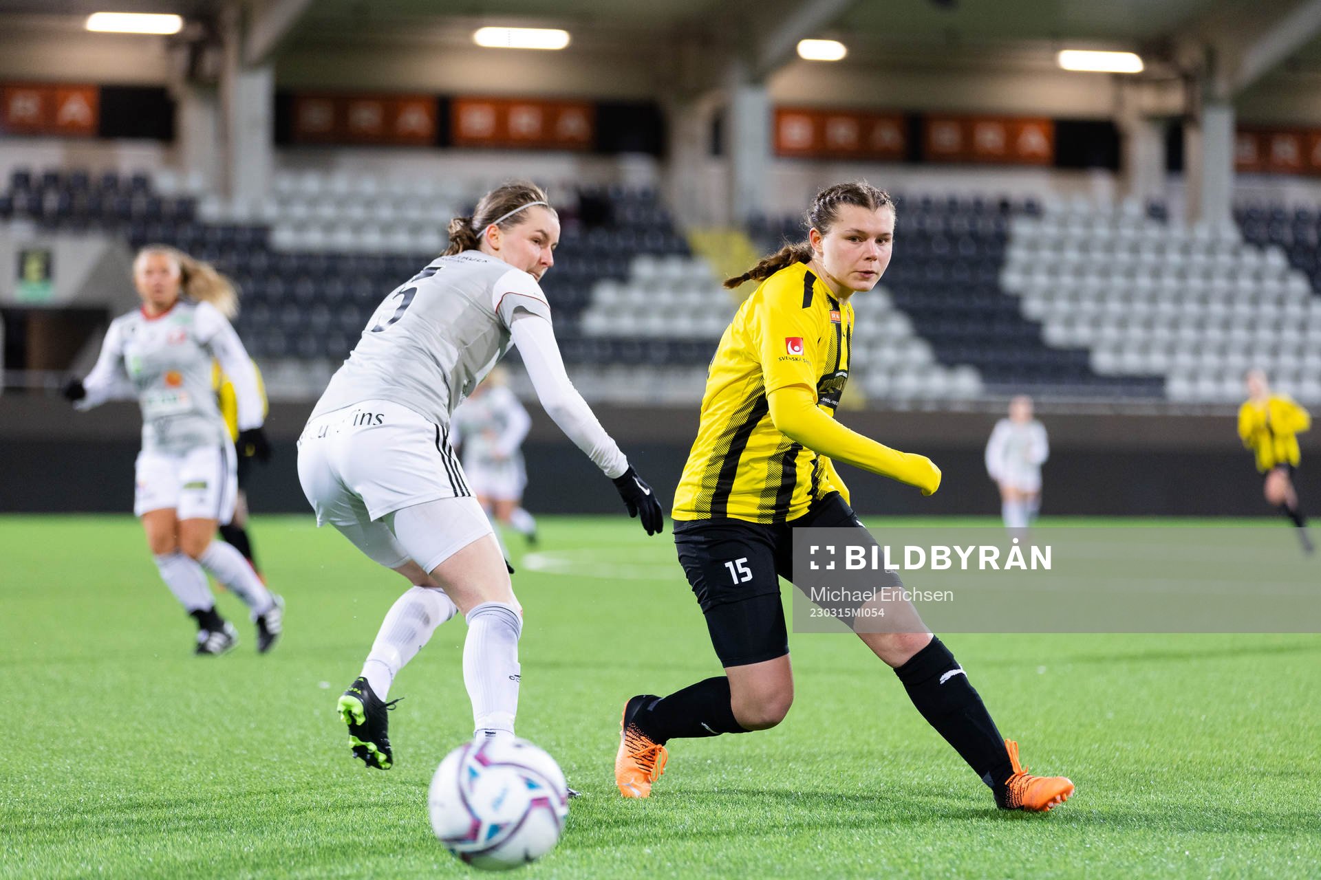 Häckens Alexandra Hellekant