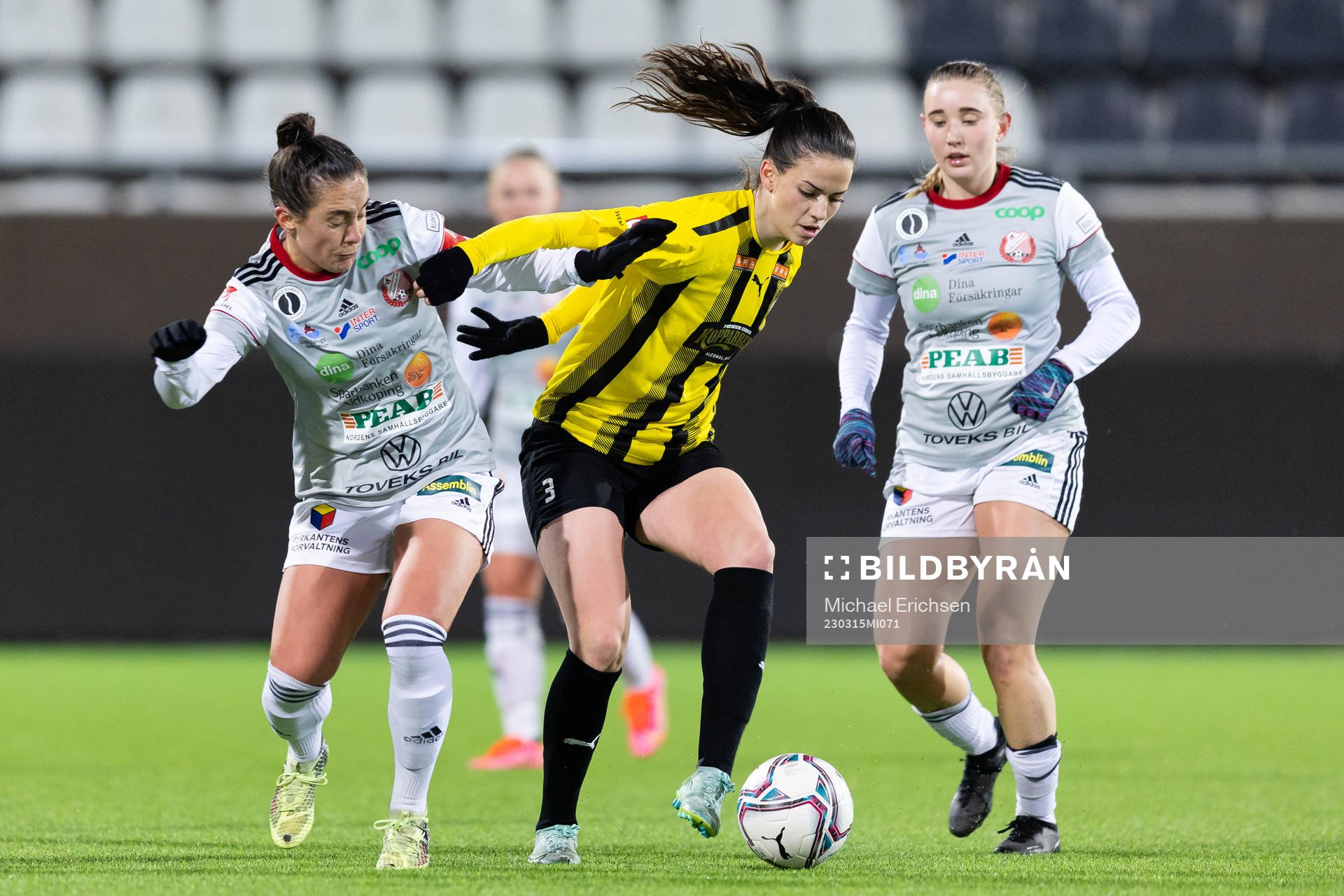 Lidköpings Alma Nygren och Häckens Andrea Simonovic