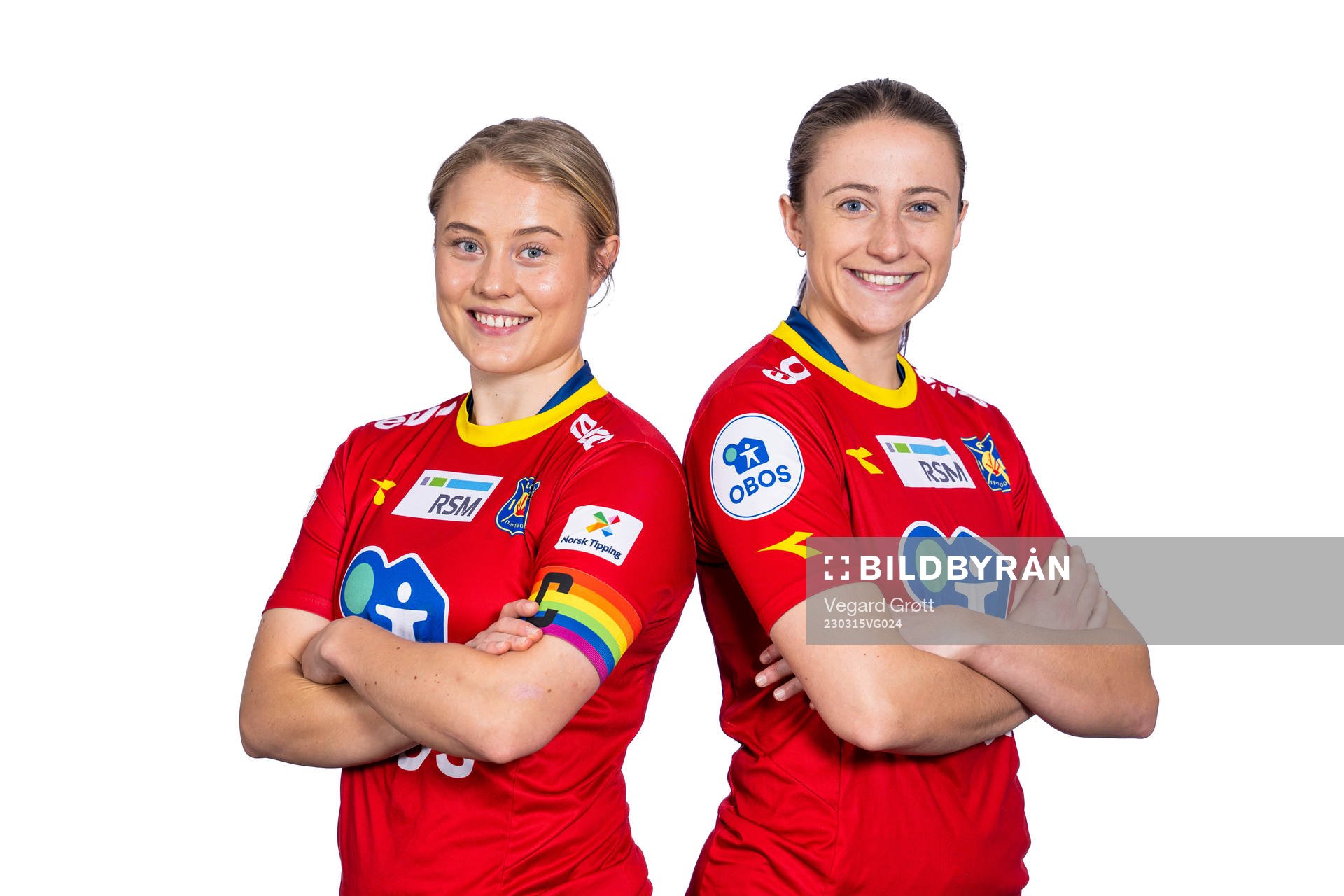 Sarah Suphellen and Ragne Svastuen of Røa pose for a