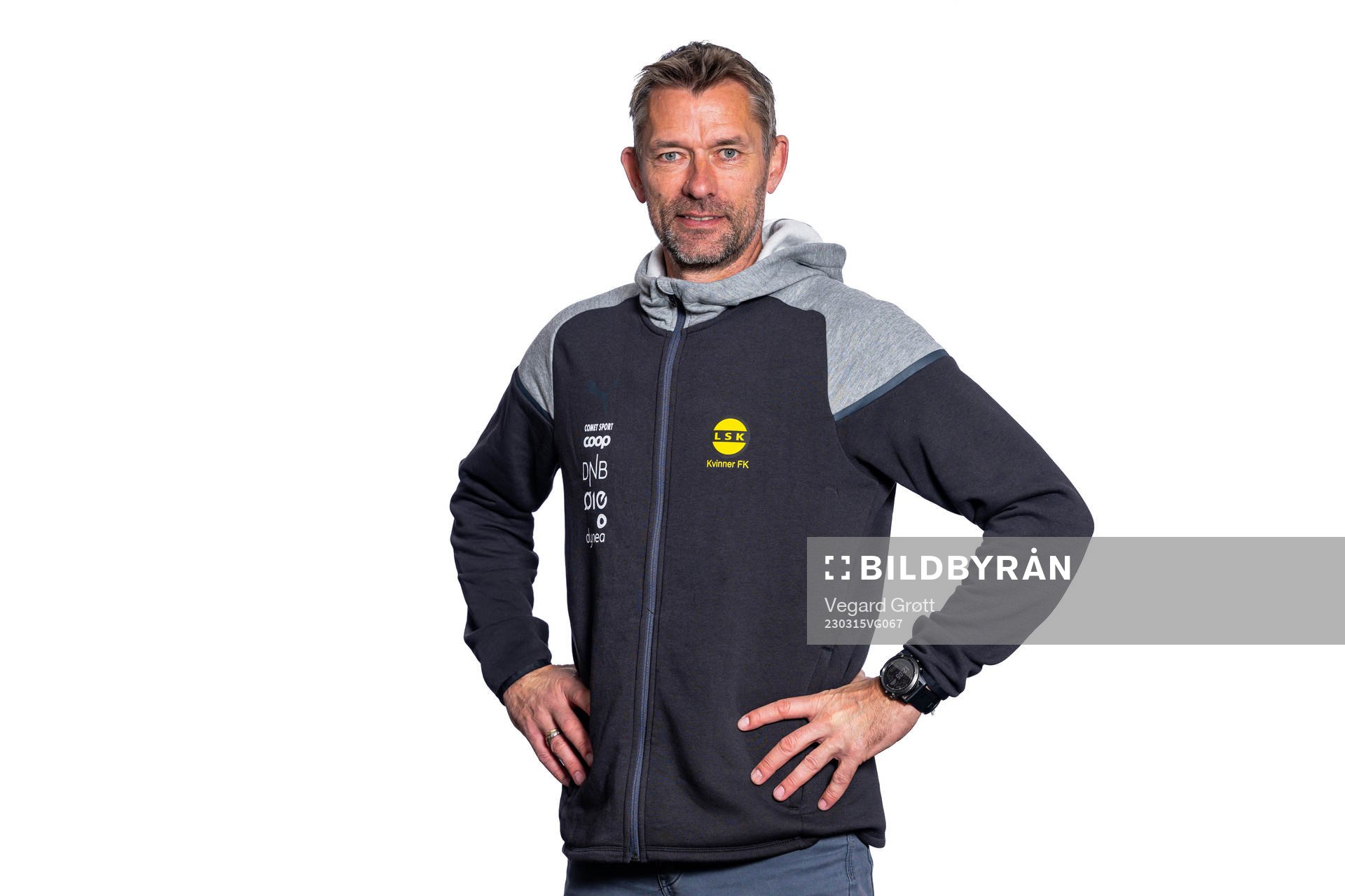 André Bergdølmo, head coach of LSK Kvinner, poses for a