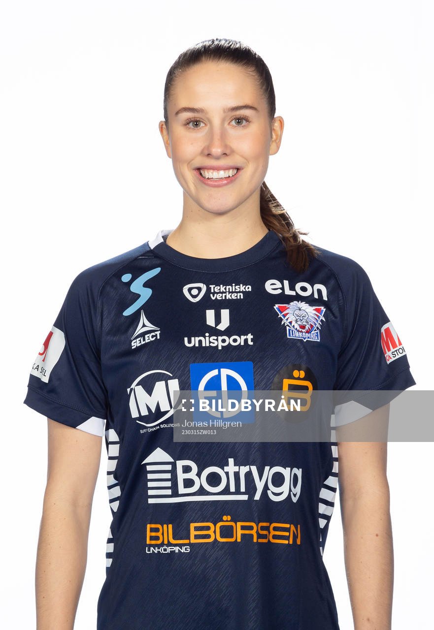Linköpings Johanna Alm poserar för ett porträtt den 15 mars2023 i Linköping.