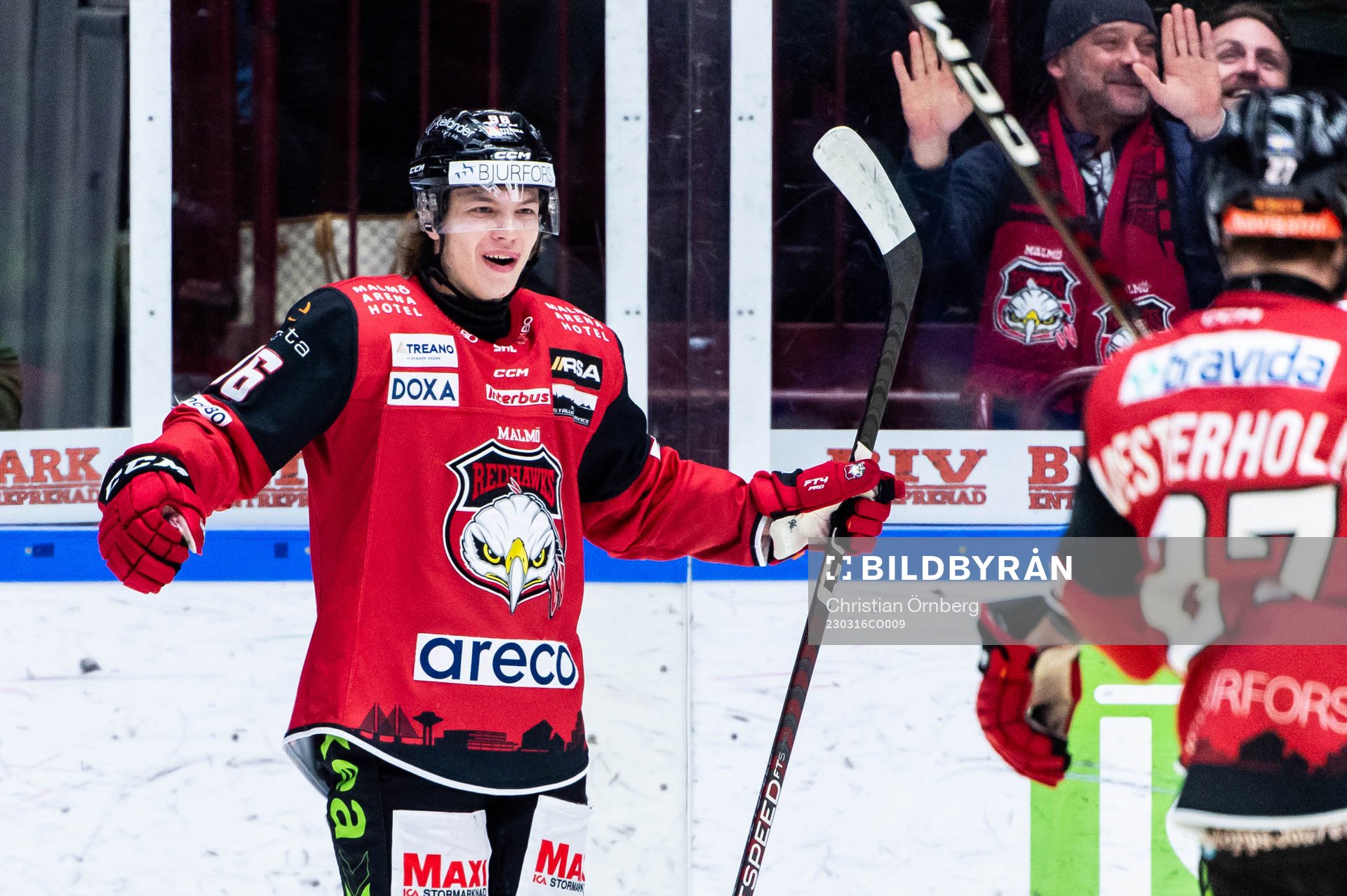 Malmö Redhawks Lukas Wernblom jublar