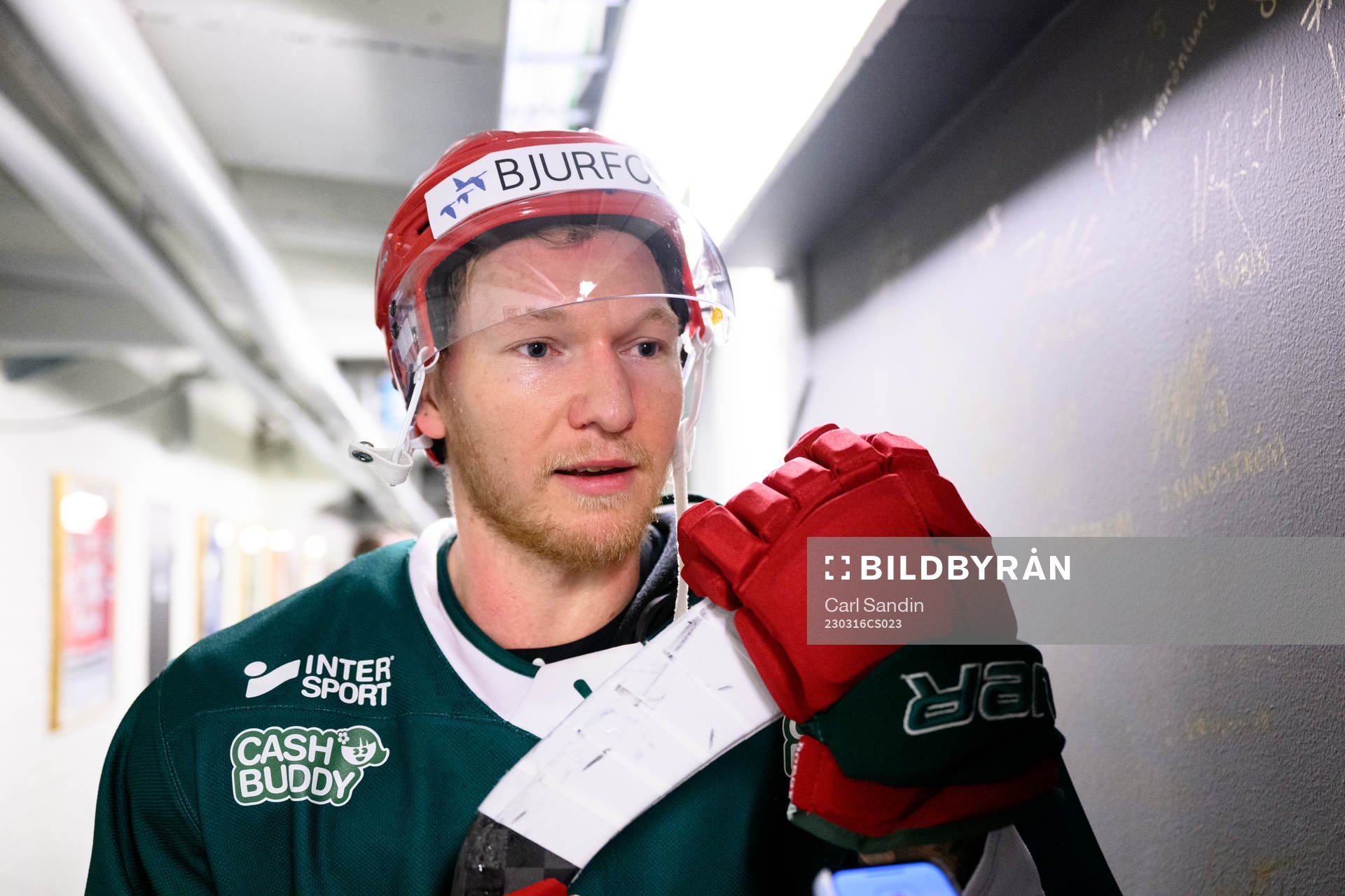 Andreas Borgman blir intervjuad