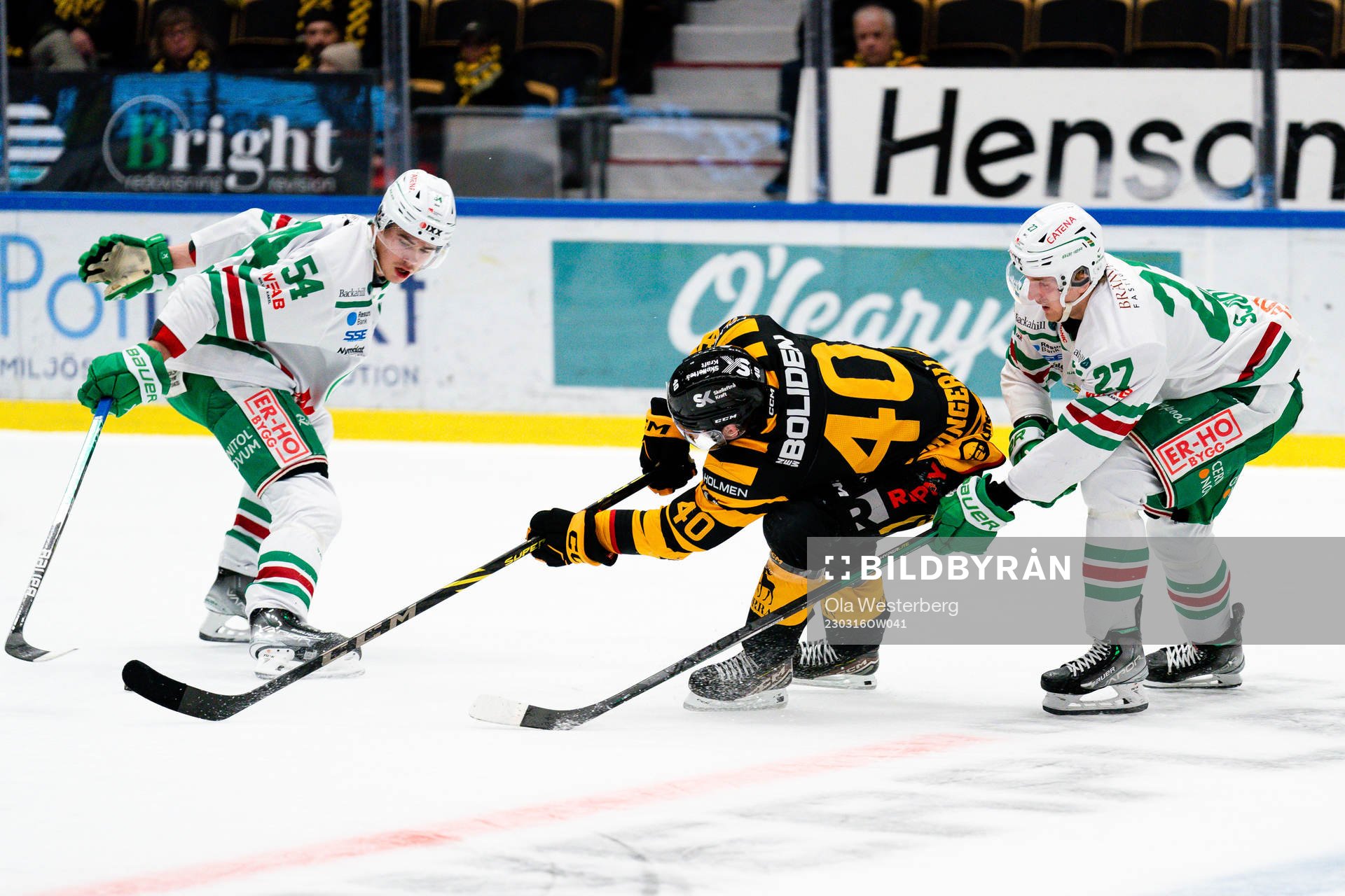 Skellefteå AIKs Andreas Wingerli och Rögles William