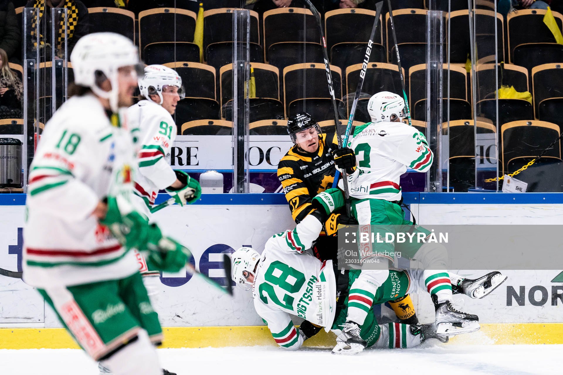 Rögles Anton Bengtsson och Michael Kapla mot Skellefteå