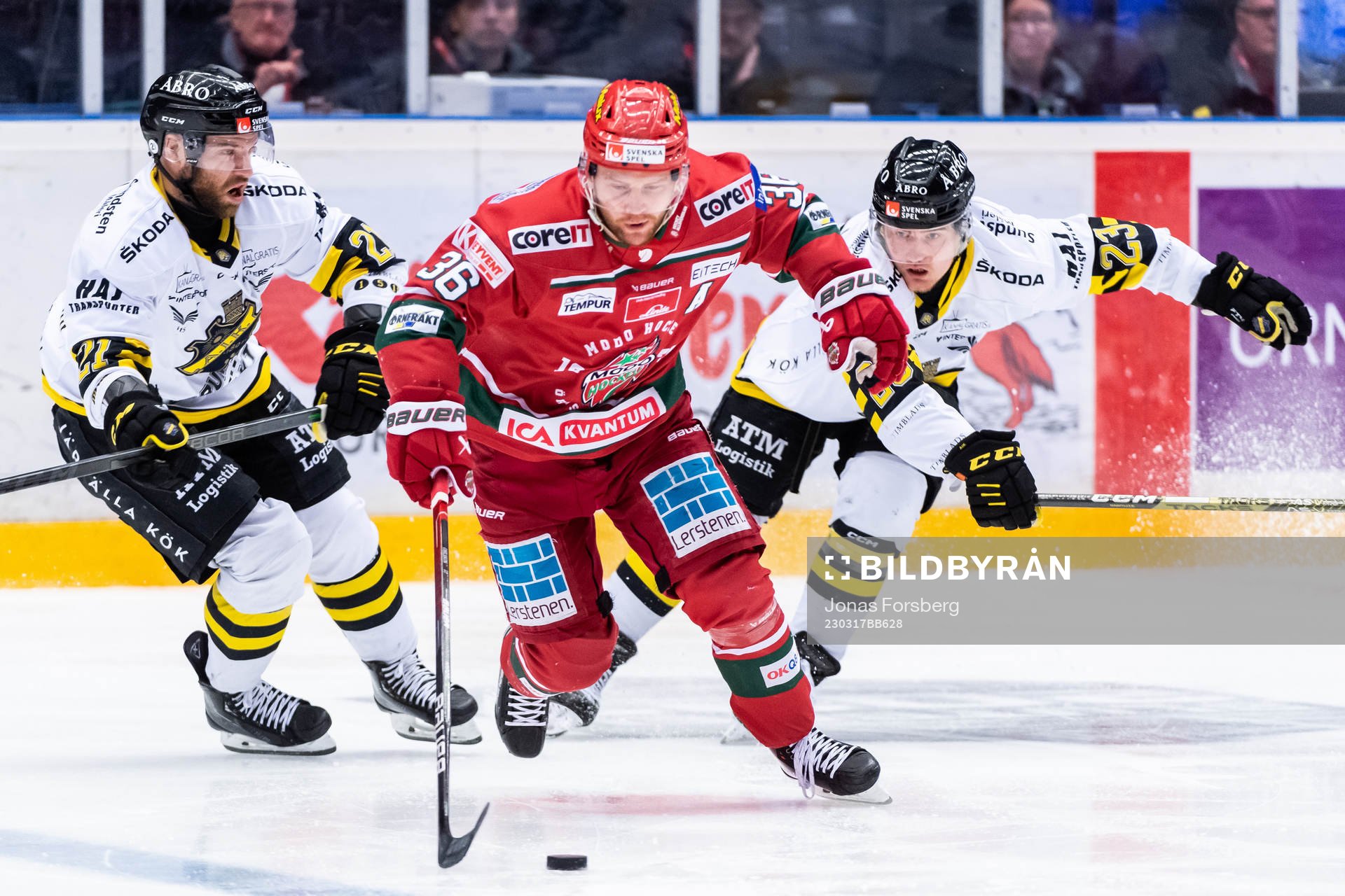 Modos Sebastian Ohlsson mot AIKs Christian Sandberg och