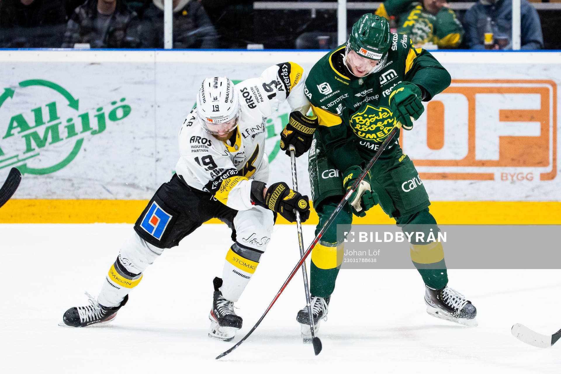 Västerås Blake Speers och Björklövens Jens Lööke