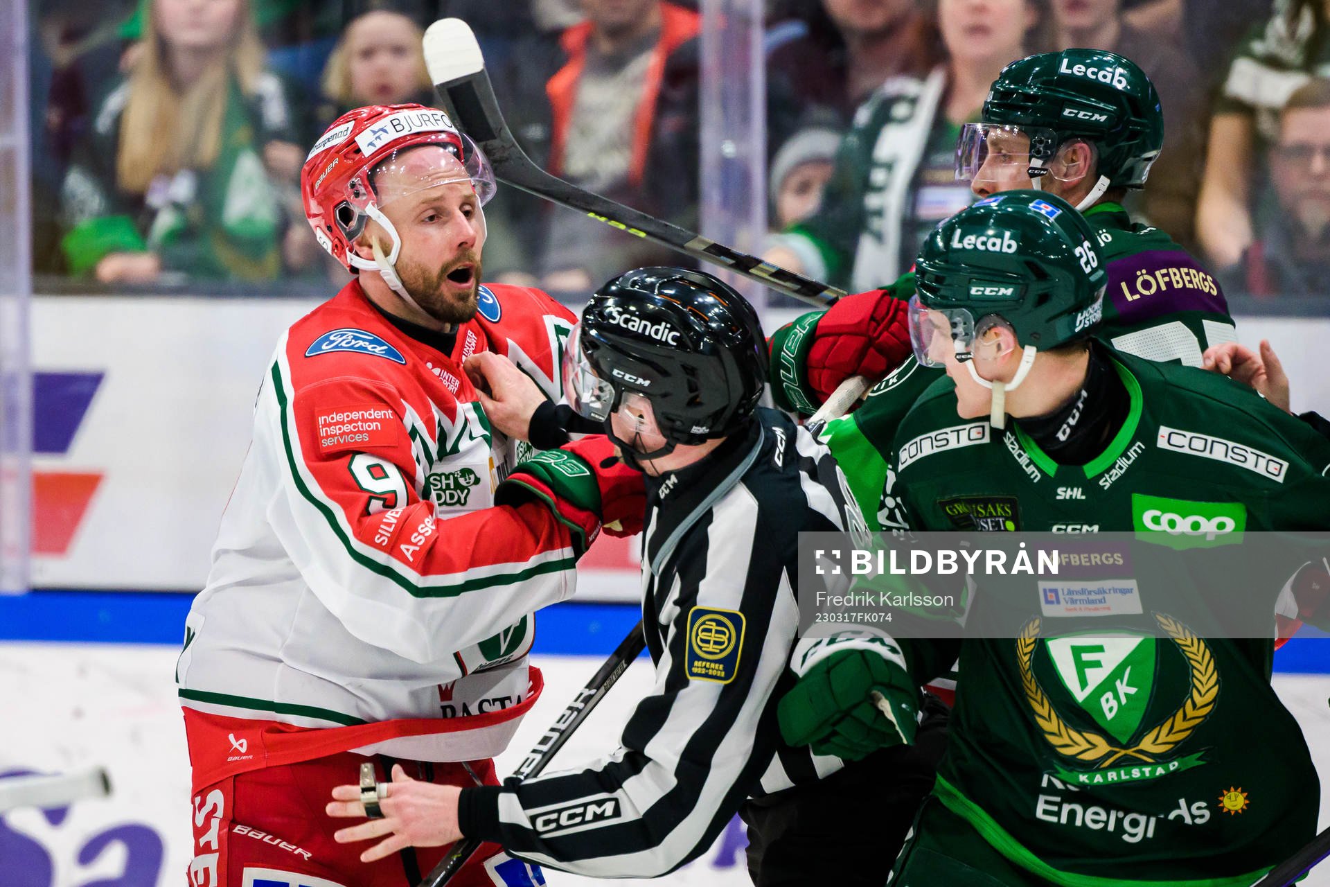 Frölundas Jan Mursak och Färjestads Joel Nyström