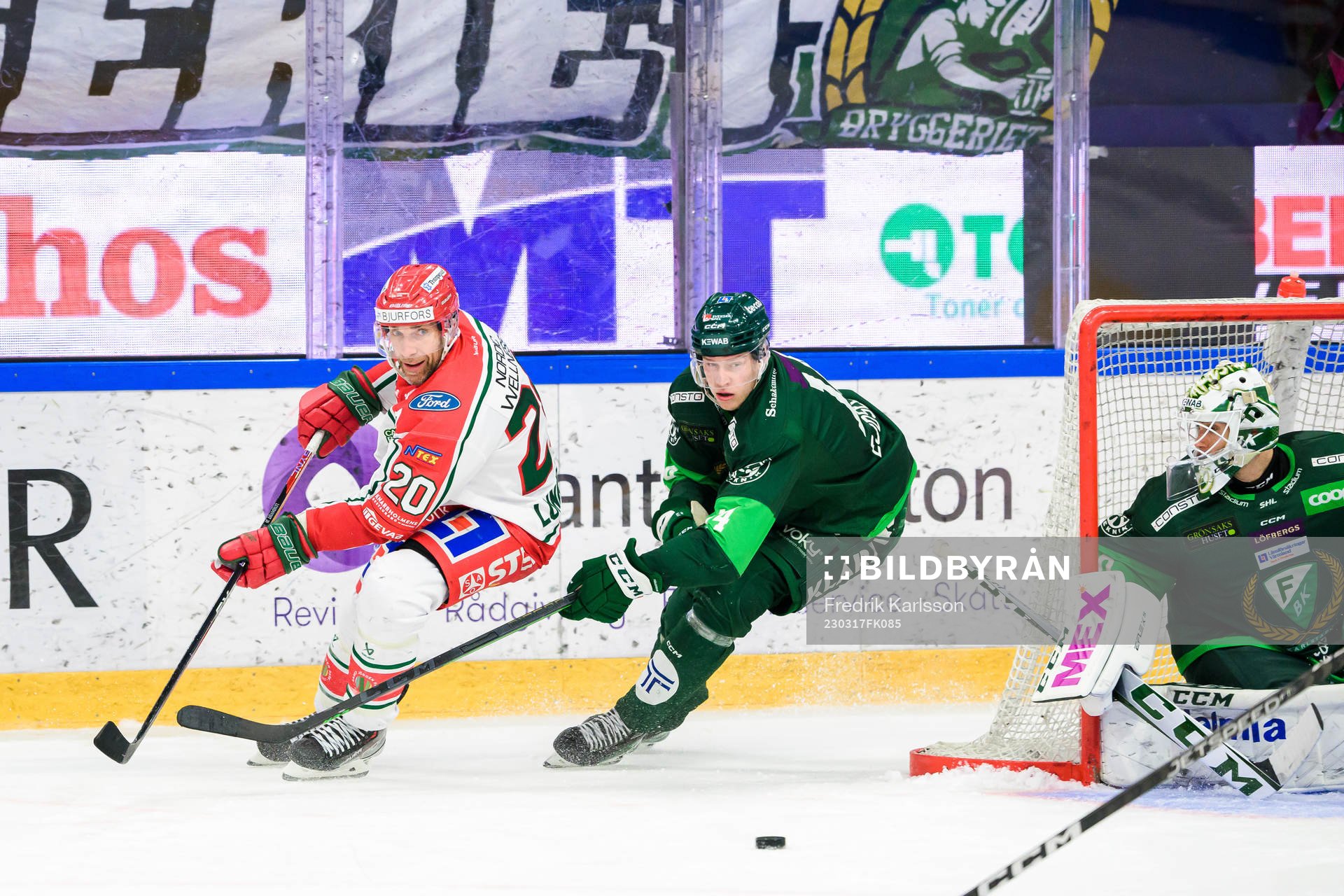 Frölundas Joel Lundqvist och Färjestads Victor Ejdsell