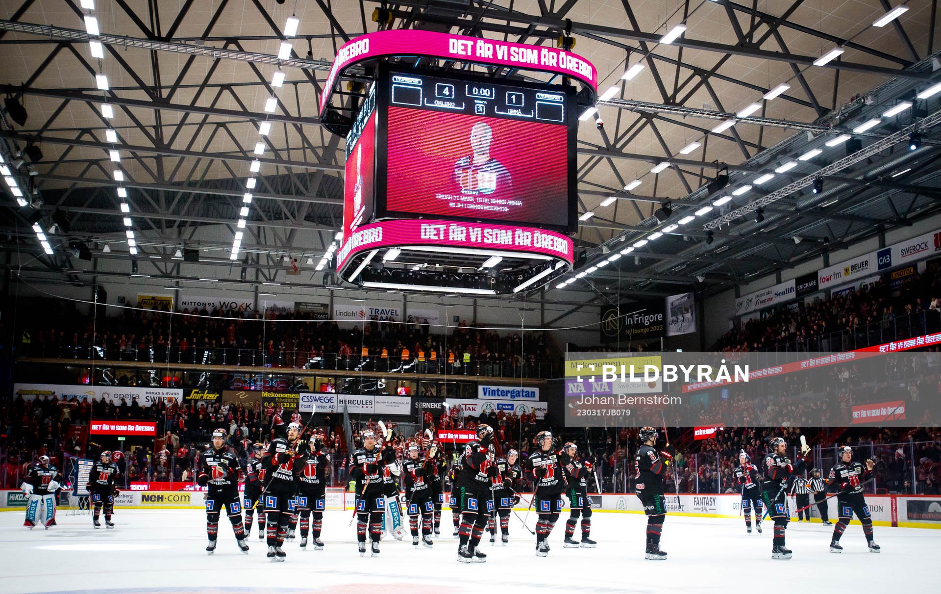 Örebrospelarna jublar