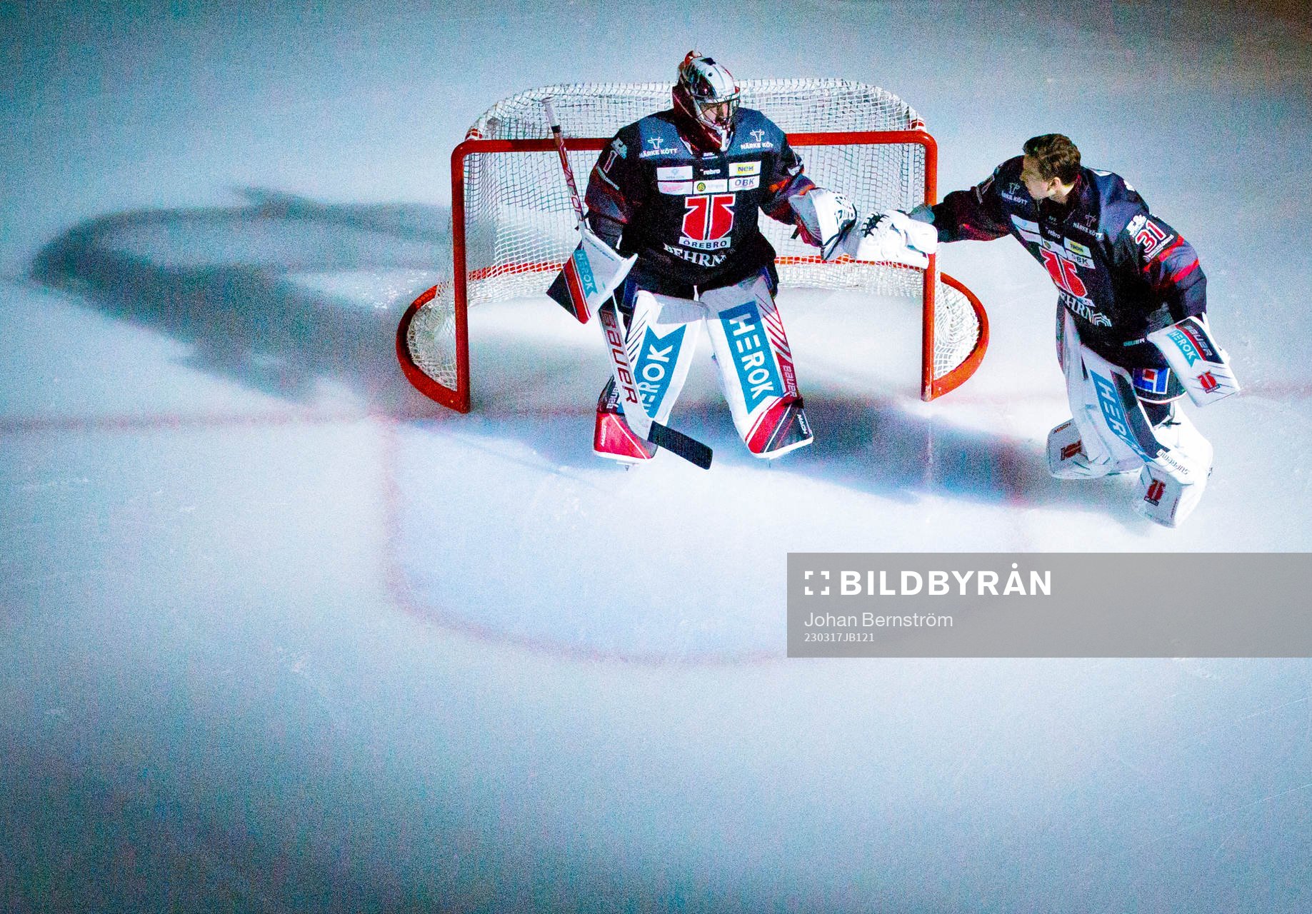 Örebros målvakt Jhonas Enroth och målvakt Jonas Arntzen