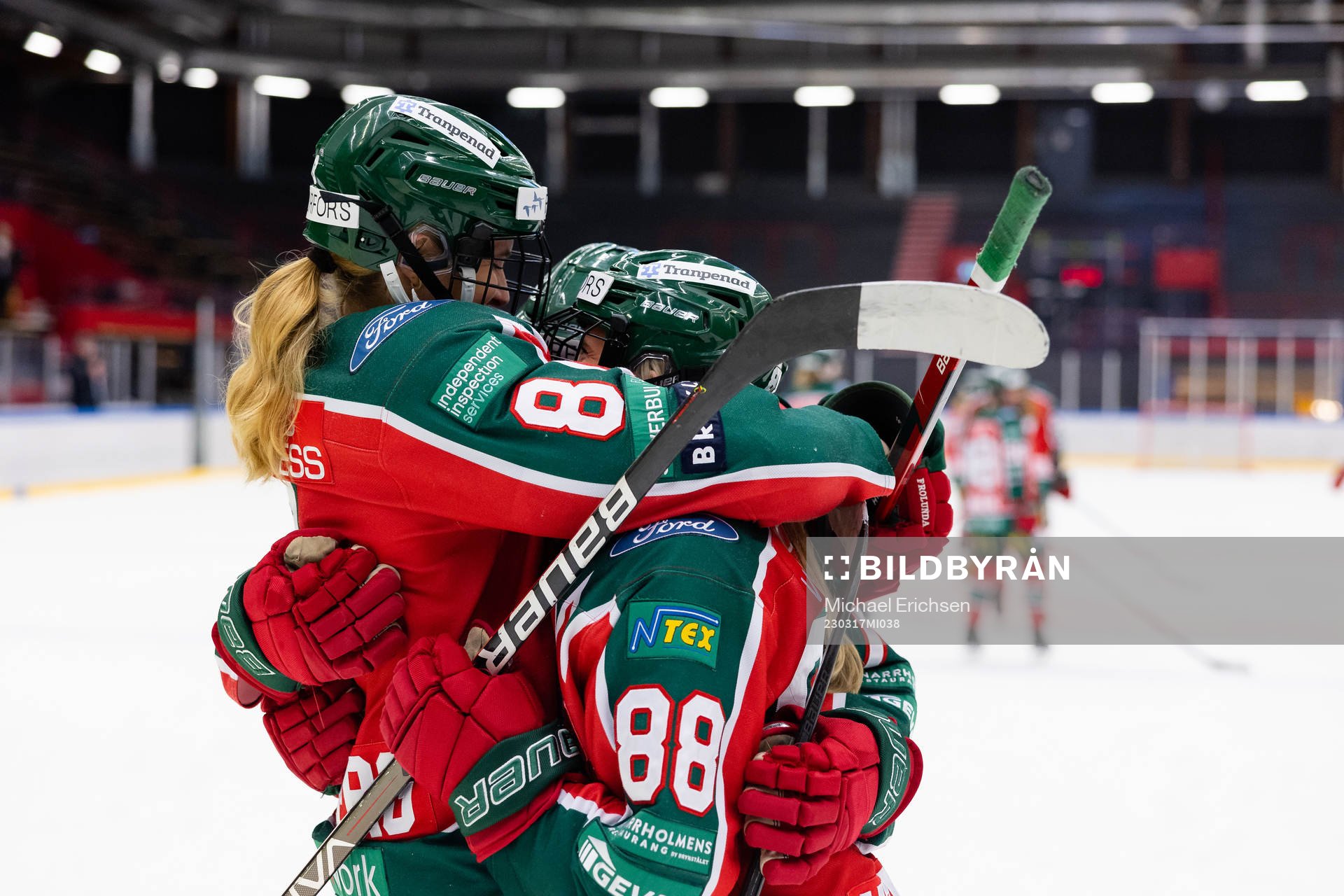 Frölundas Karin Svedberg, Tilde Utbult  och Holly Boney