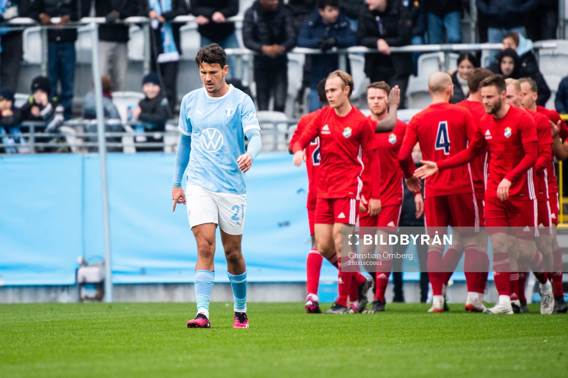 Malmö FFs Stefano Vecchia deppar