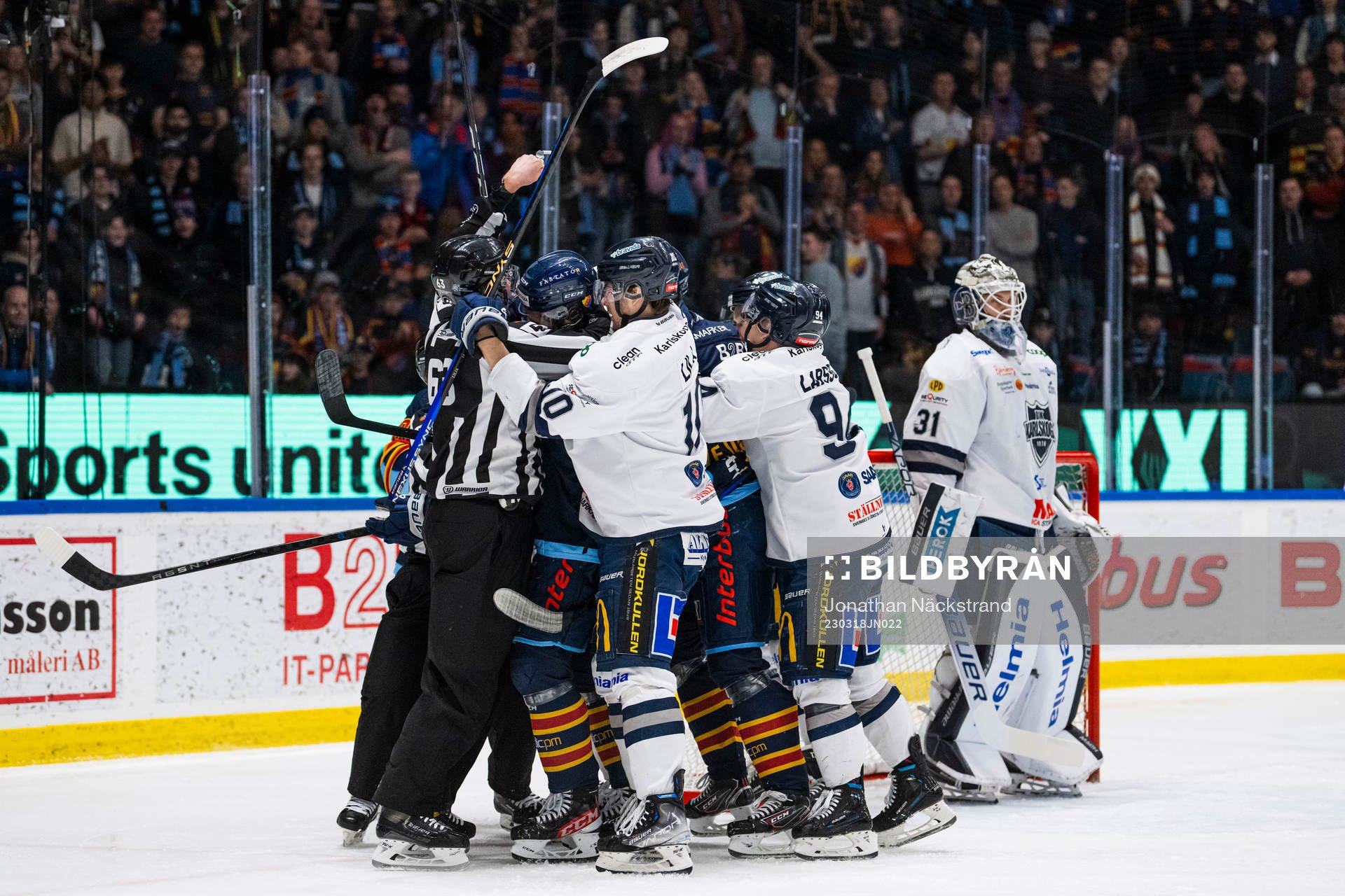 Djurgårdens och Karlskogas spelare