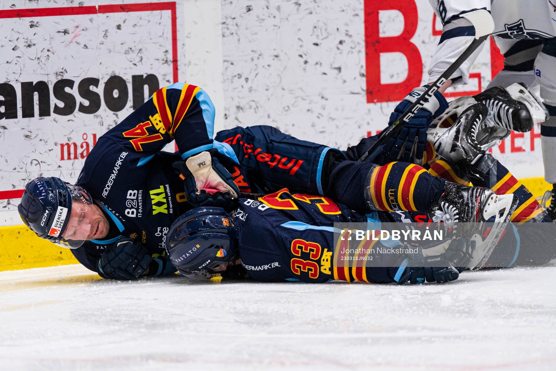 Djurgårdens Daniel Glad har ont och Nicklas Danielsson