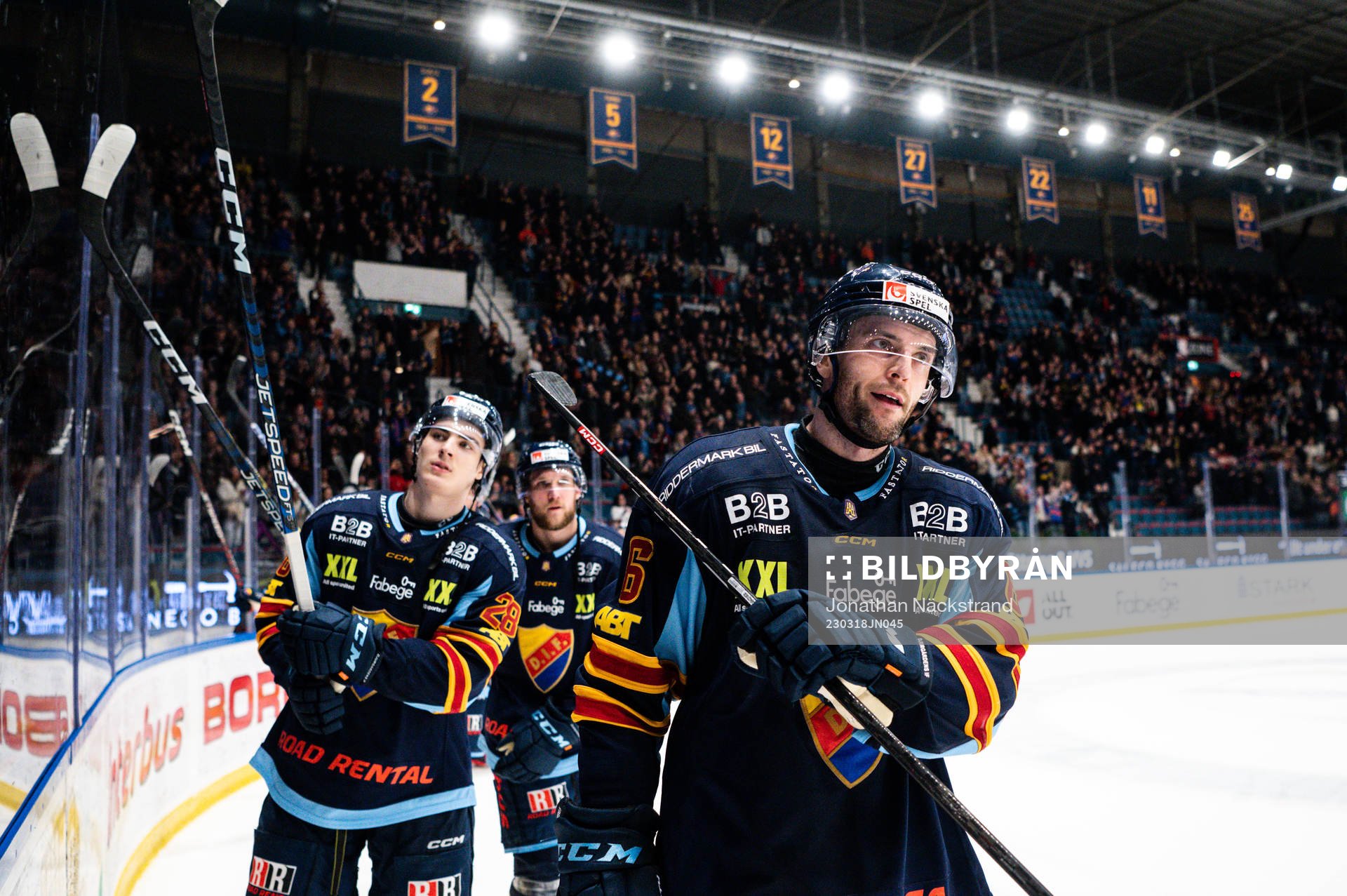 Djurgårdens Stefan Elliott och Liam Öhgren jublar