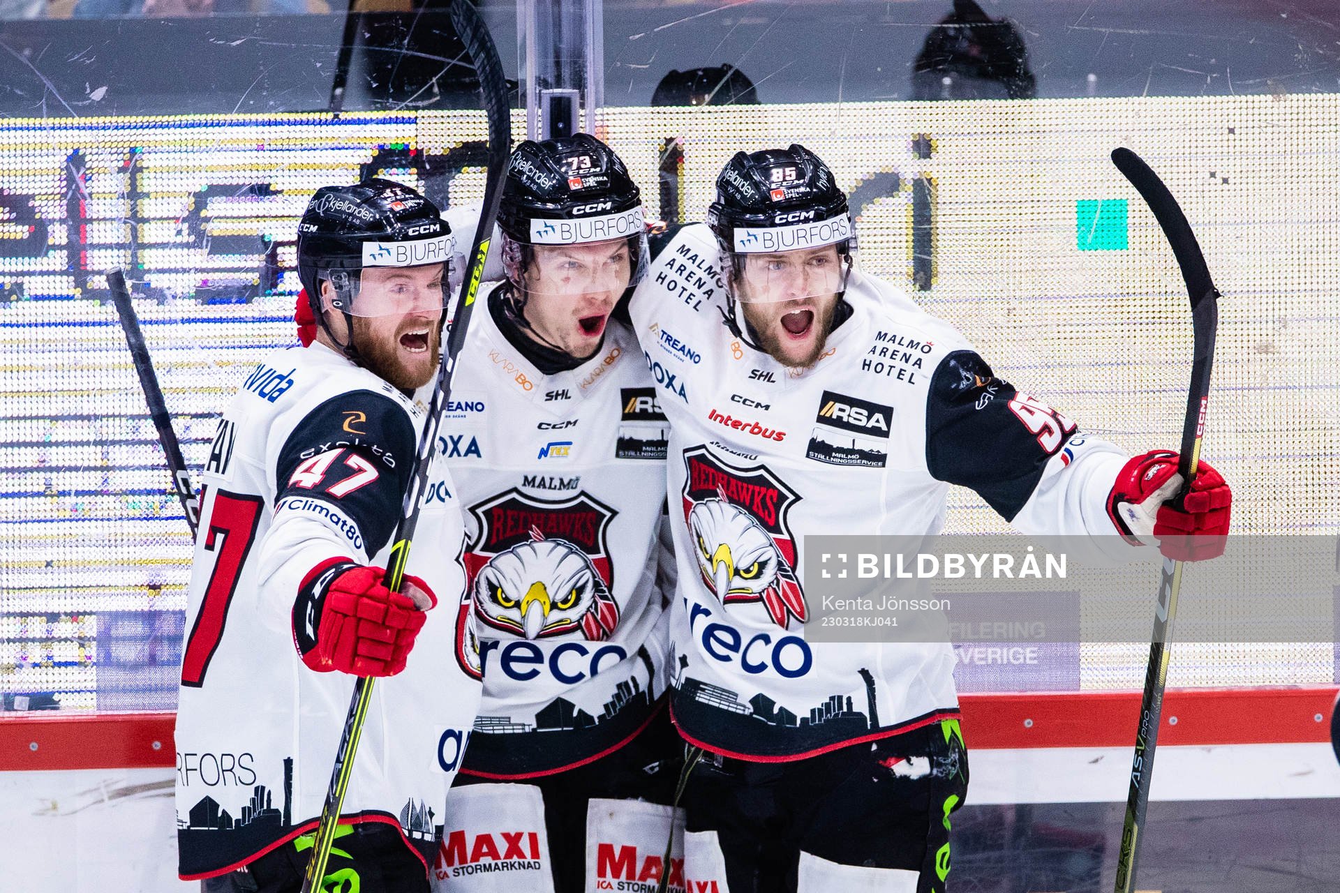 Malmö Redhakws Adam Ollas Mattsson (m) jublar med Joakim