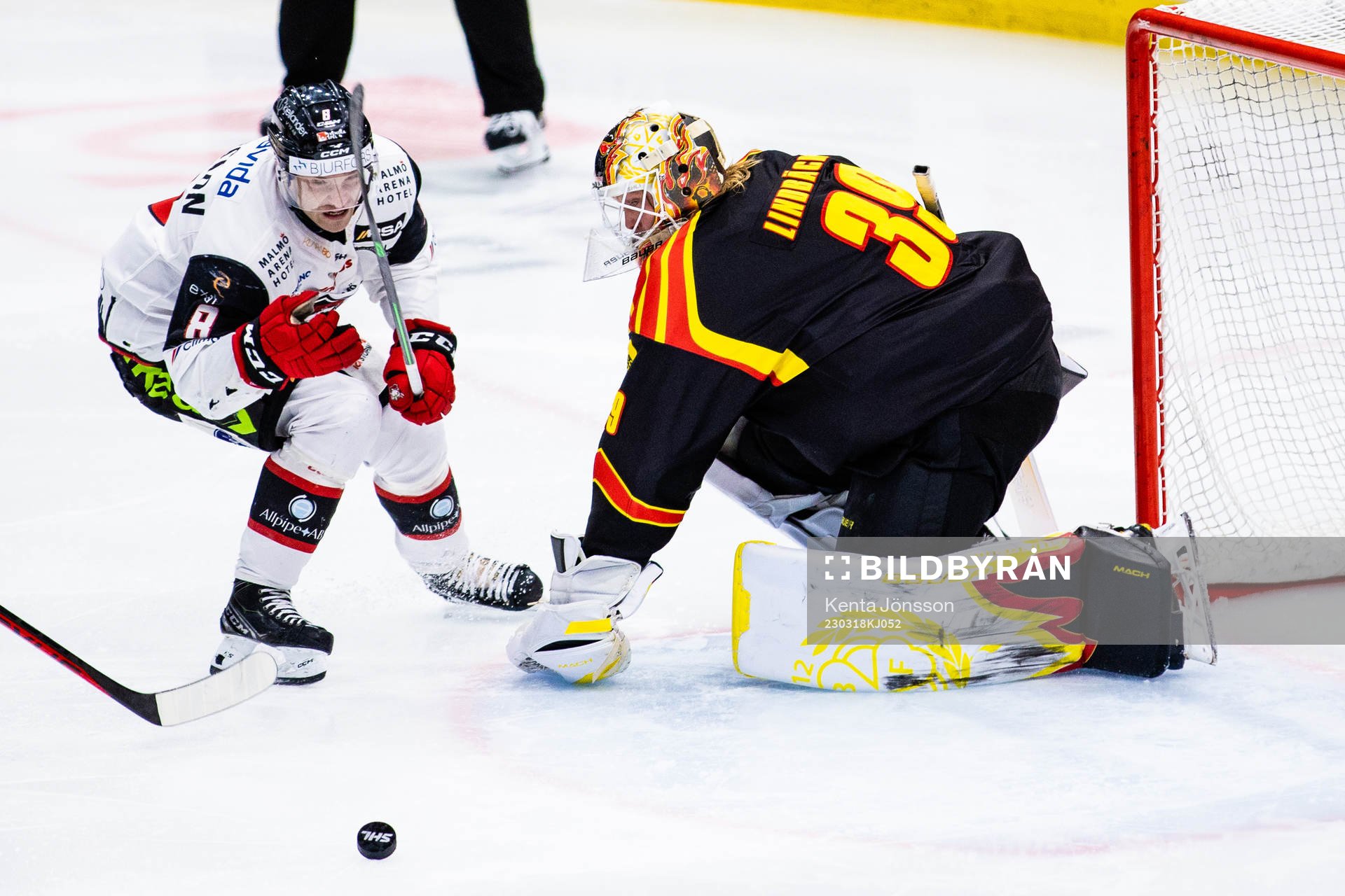 Malmö Redhakws Johan Olofsson och Brynäs målvakt Anders
