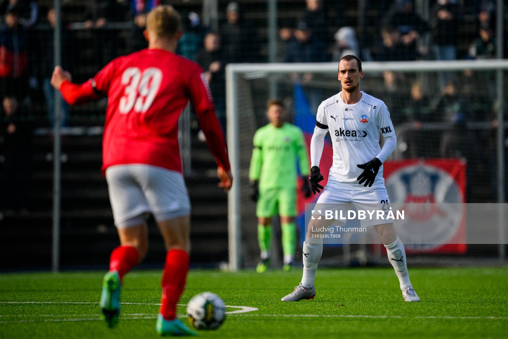 Helsingborgs Adam Hellborg under träningsmatchen i fotboll mellan Helsingborg och Kalmar den 18 mars 2023 i Helsingborg. 