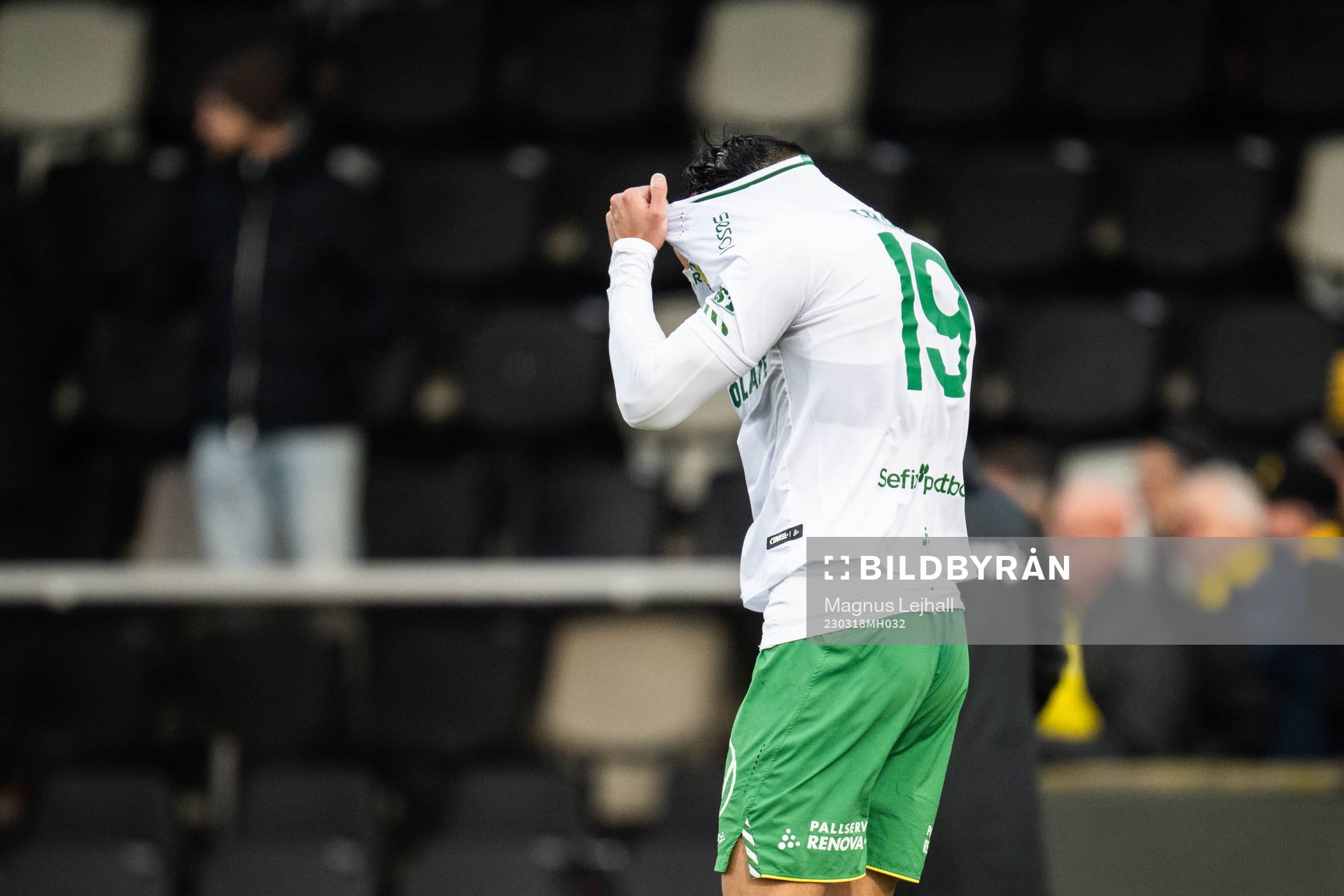 Hammarbys Jusef Erabi deppar