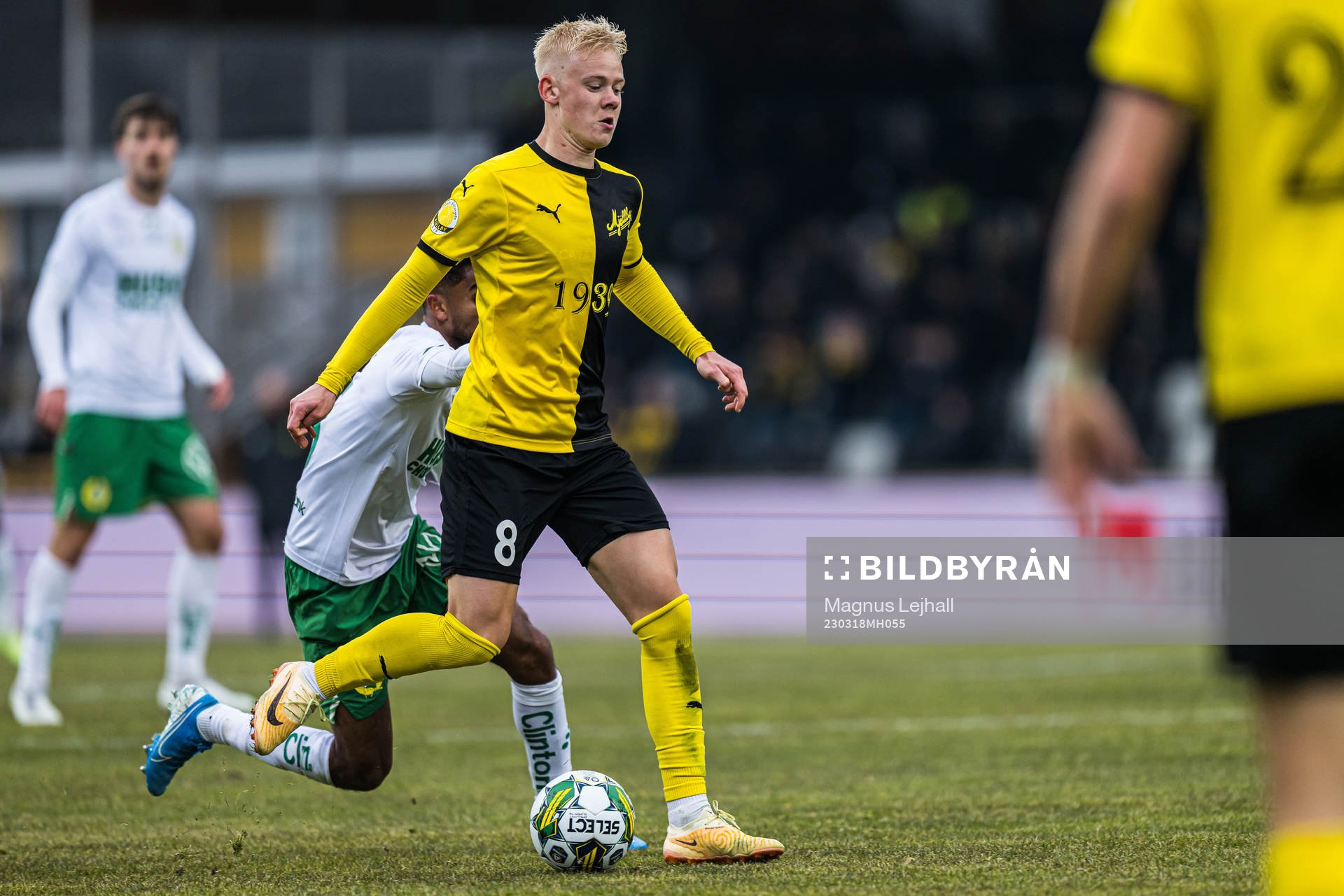 Mjällbys Otto Rosengren och Hammarbys Tesfaldet Tekie