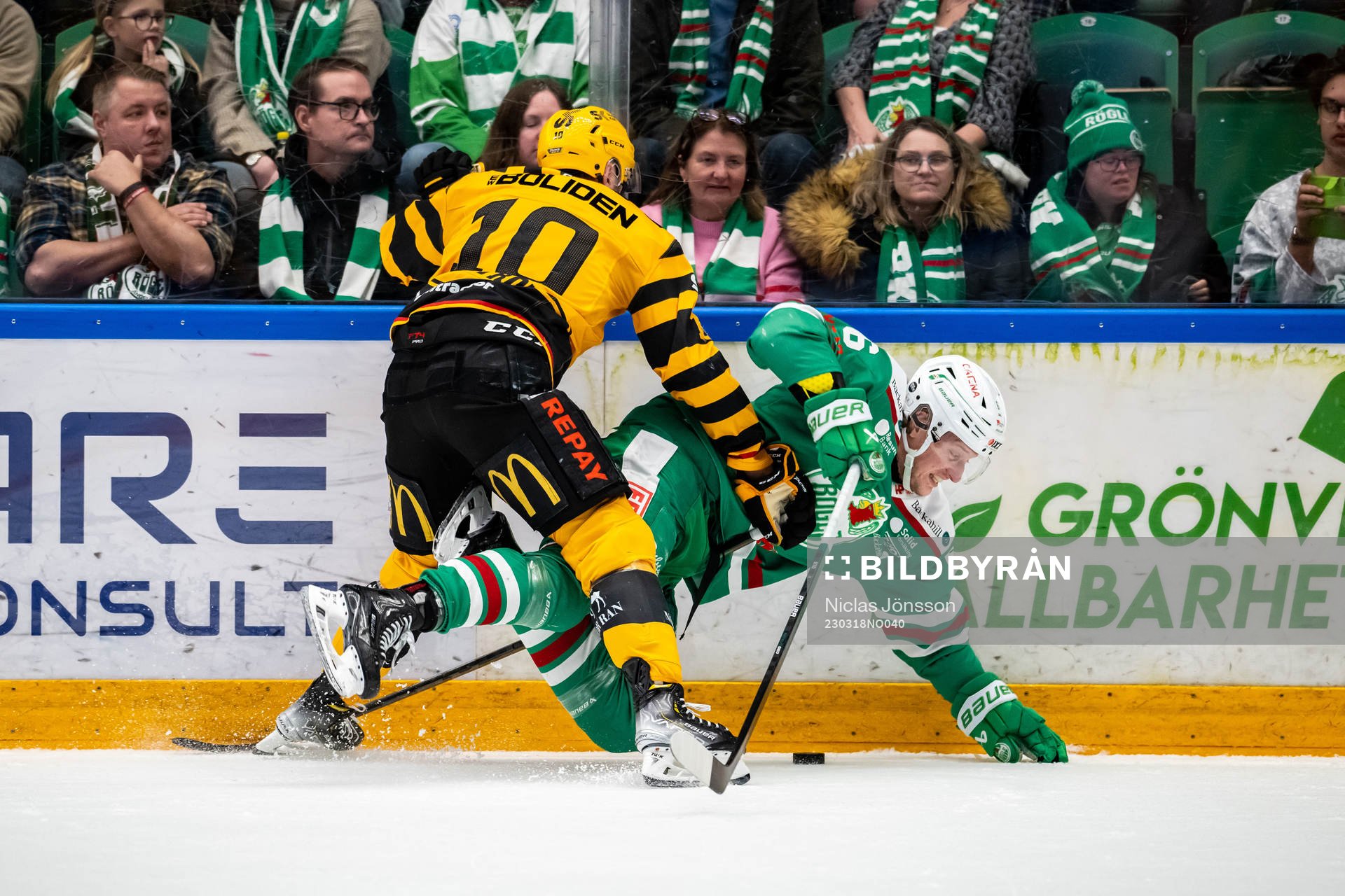 Skellefteås Joakim Lindström och Rögles Tony Sund