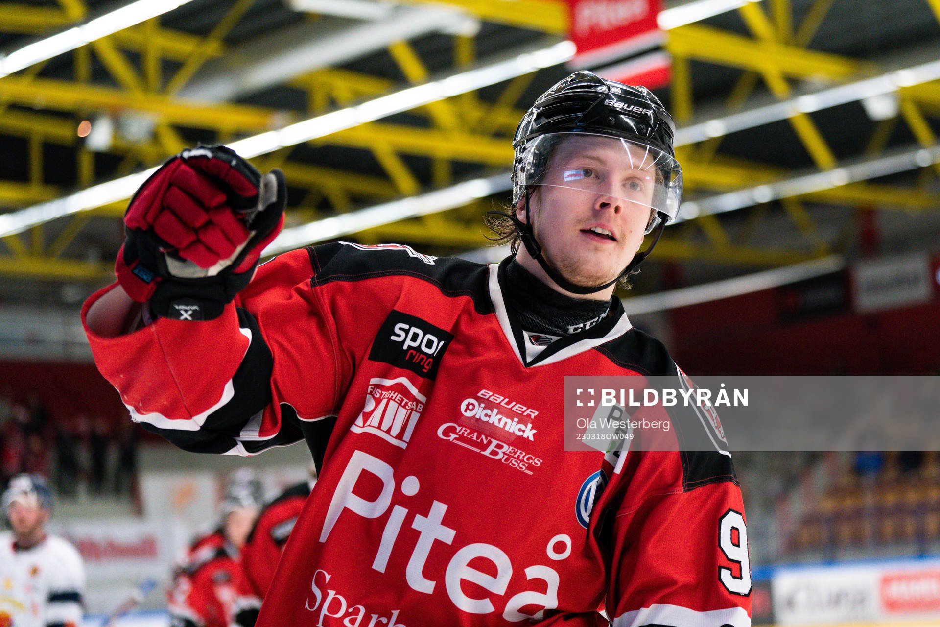 Piteås Petter Mäkitalo jublar