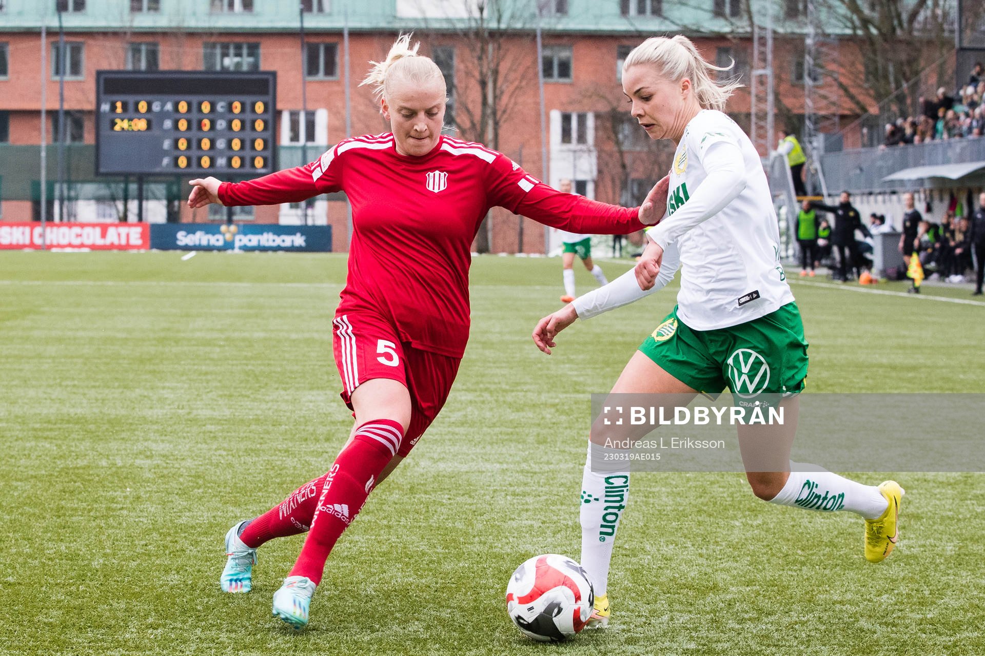 Piteås Wilma Carlsson och Hammarbys Lotta Ökvist