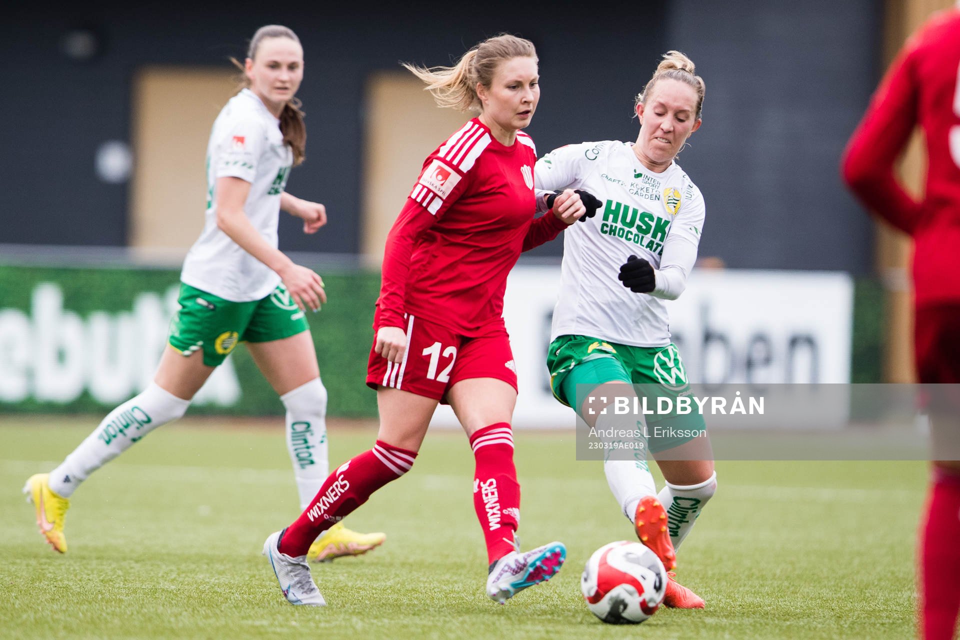 Piteås Fanny Andersson och Hammarbys Julia Roddar