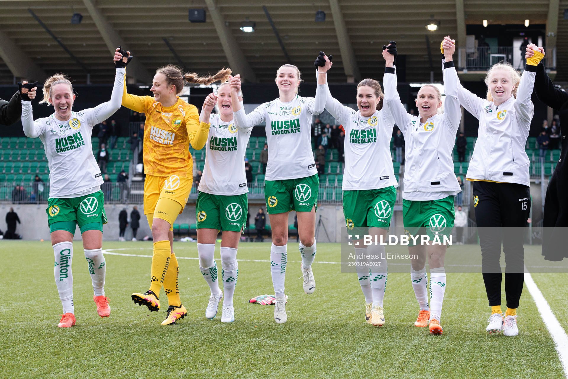 Hammarbys spelare jublar