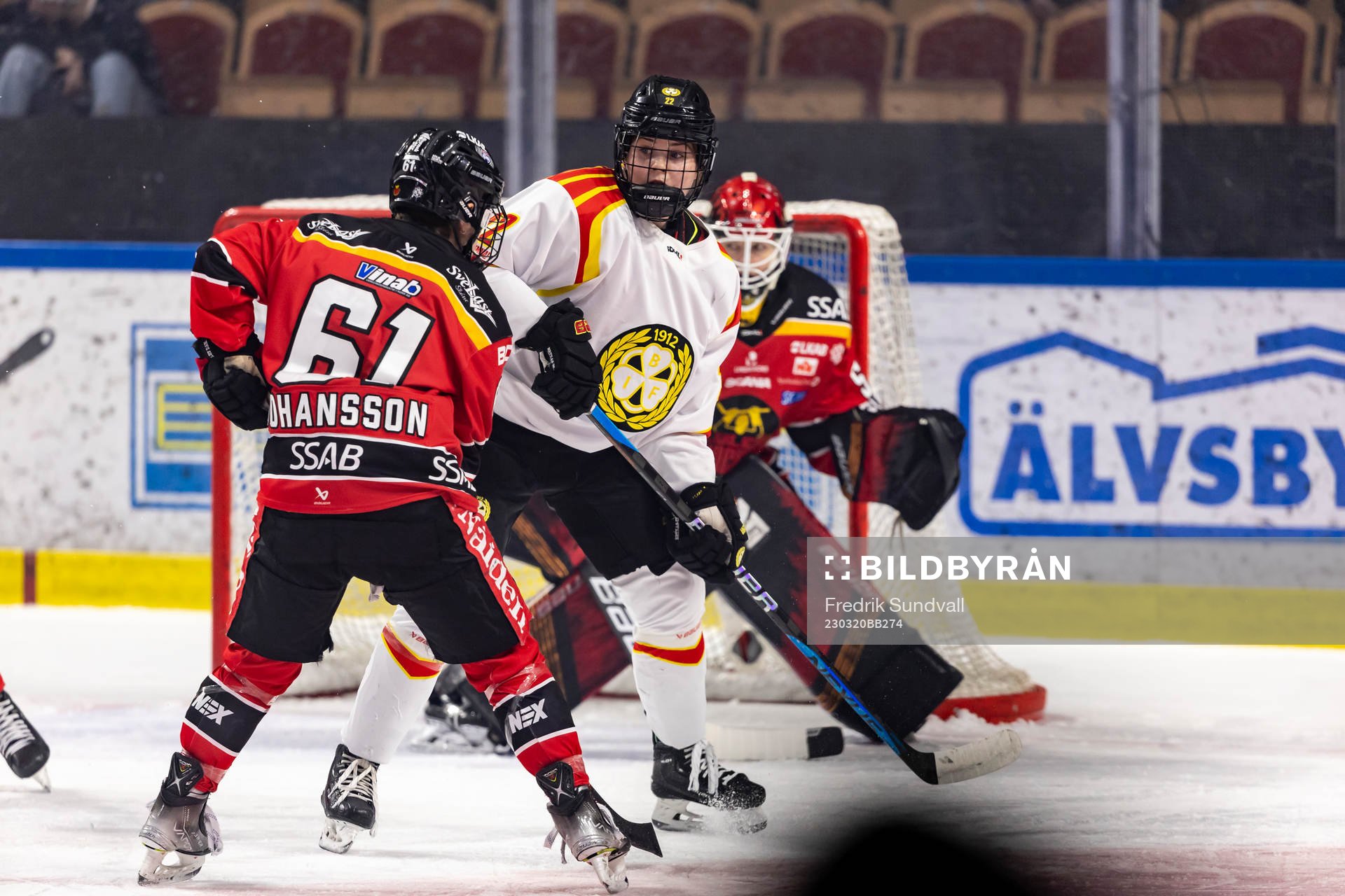 Brynäs Hanna Thuvik  skymmer framför Luleå / MSSKs