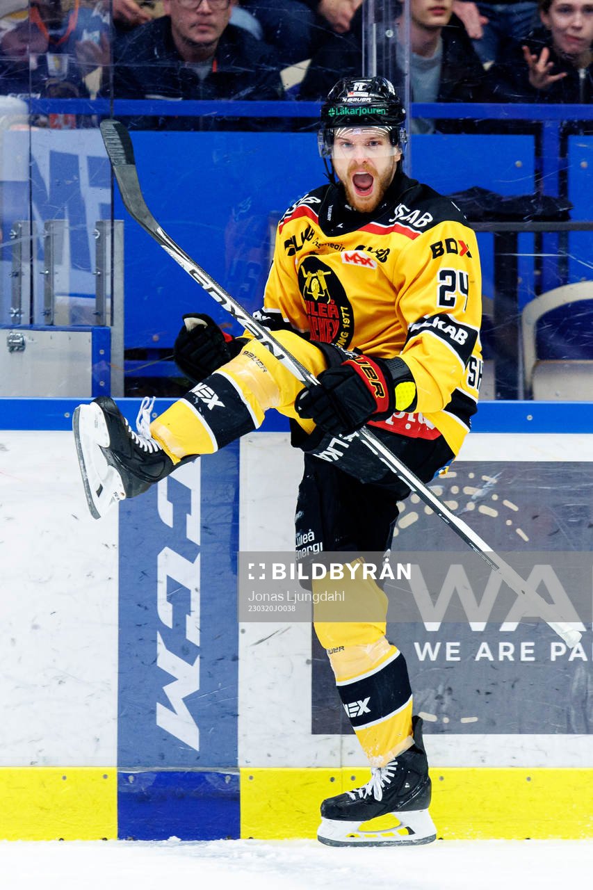 Luleås Brendan Shinnimin jublar