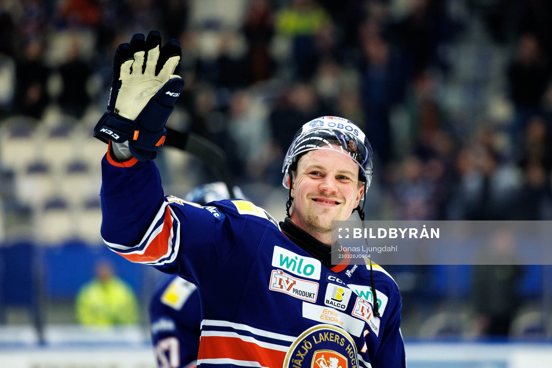 Växjös Joel Persson jublar