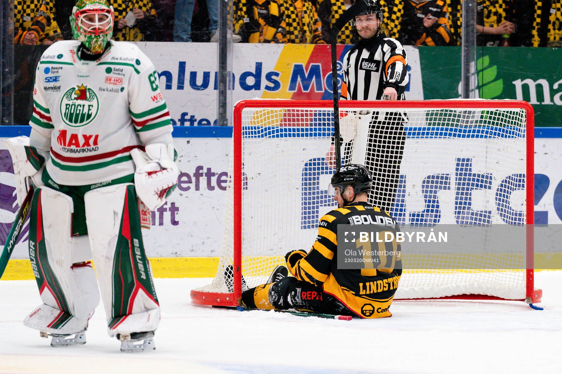 Skellefteå AIKs Joakim Lindström och Rögles målvakt