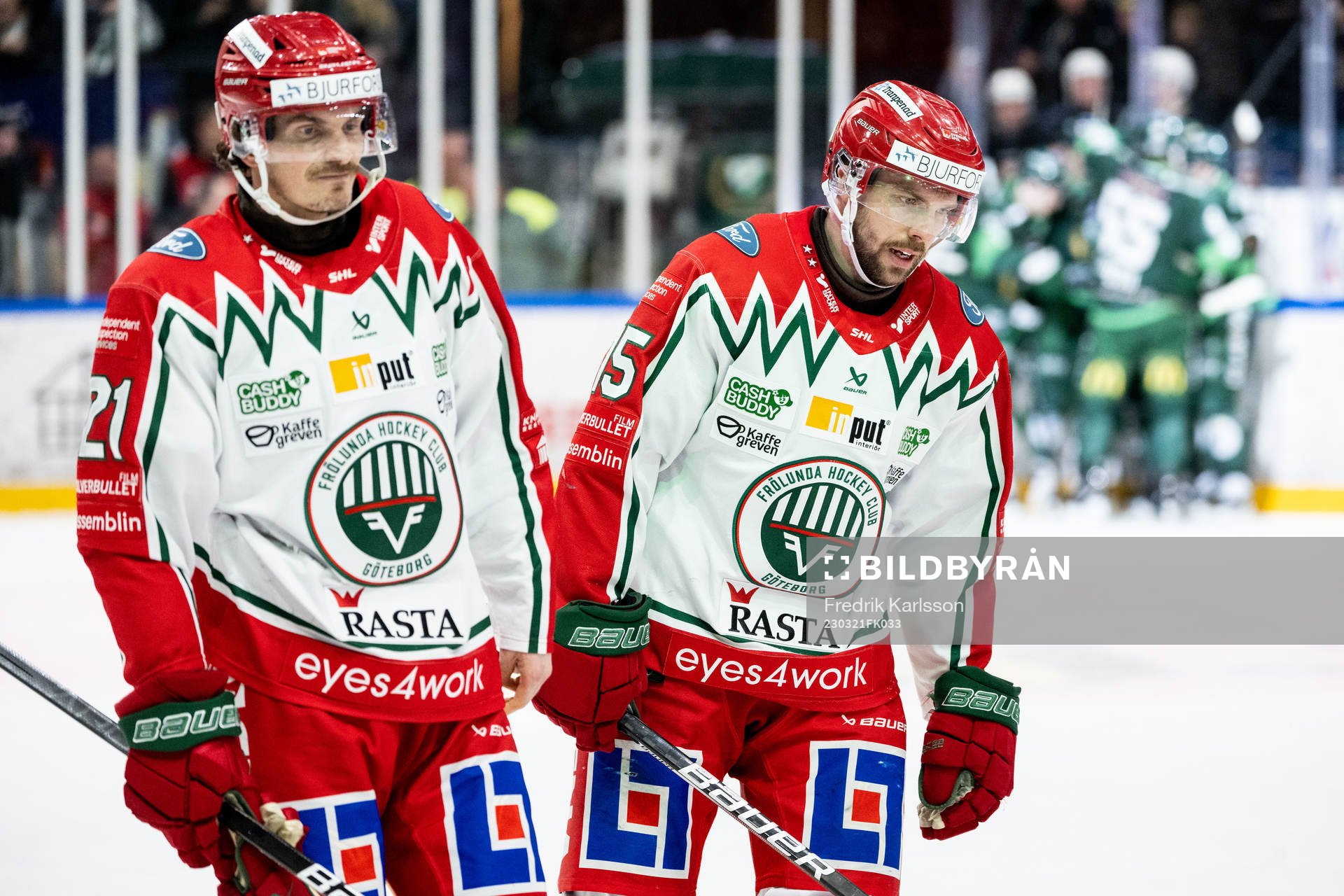 Frölundas Loui Eriksson och Anders Grönlund deppar