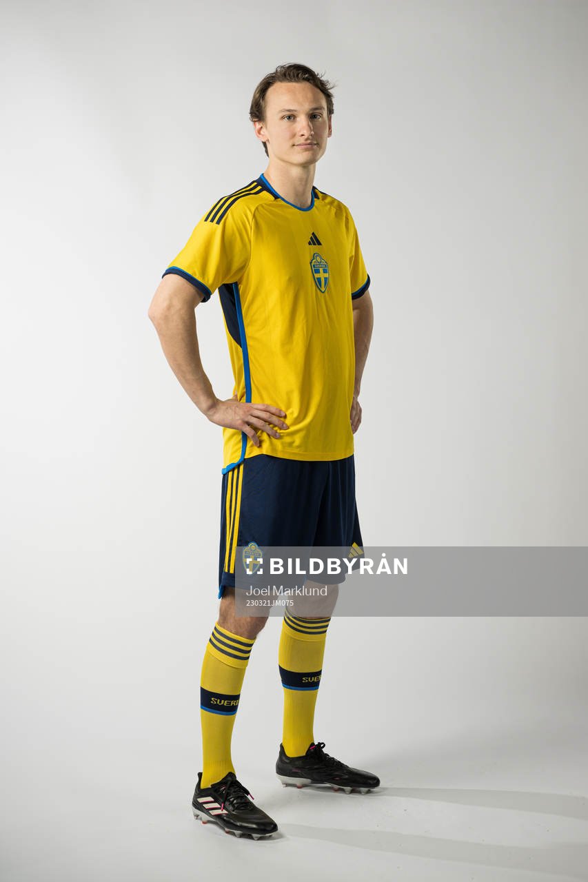 Hjalmar Ekdal of the Swedish national football team poses