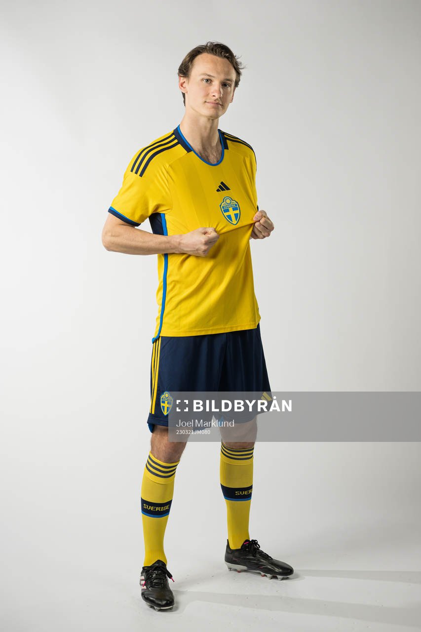 Hjalmar Ekdal of the Swedish national football team poses